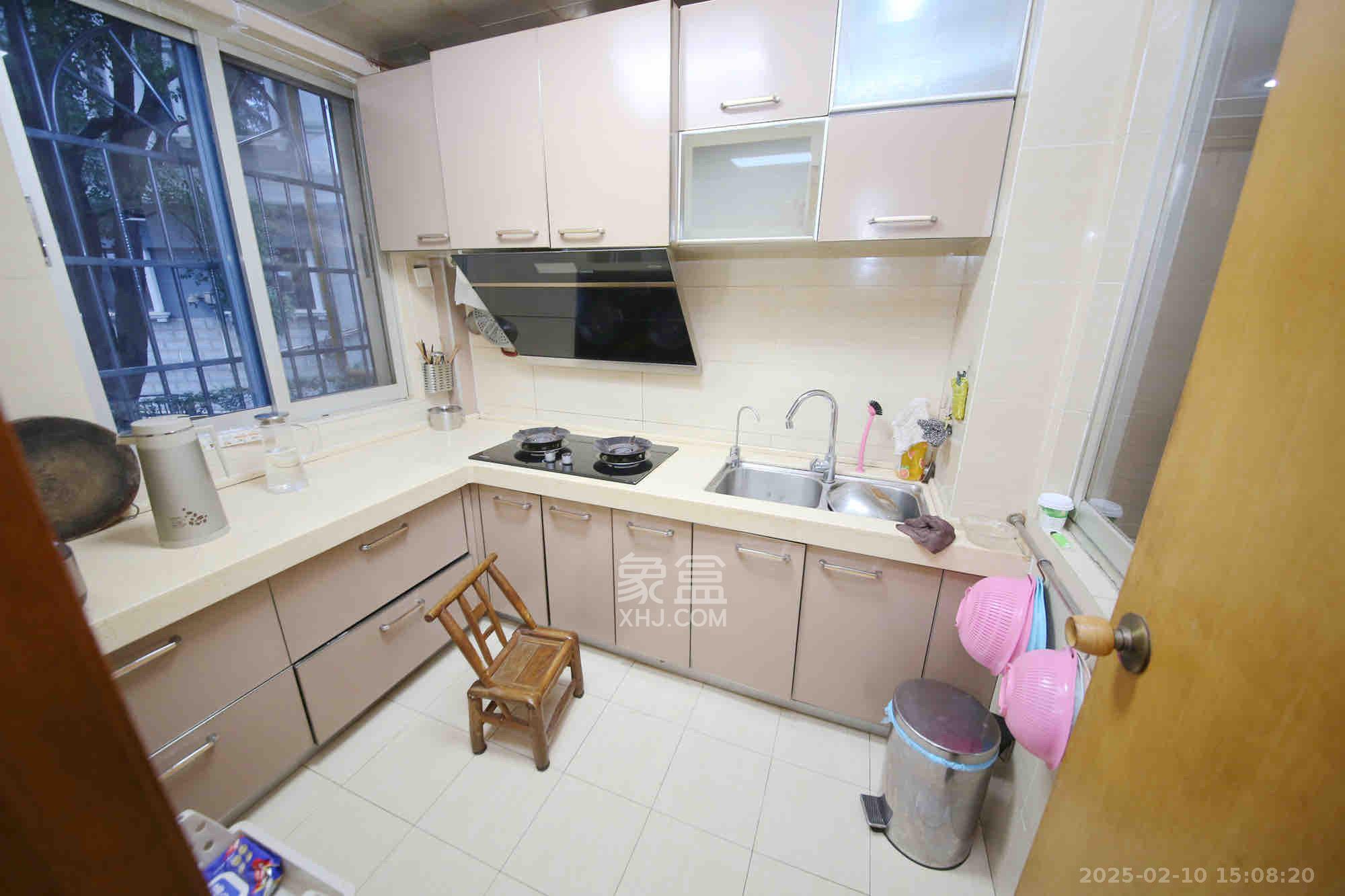 省政协宿舍 3室2厅1卫 5000.0元/月 省政协宿舍 3室2厅1卫 5000.0元/月室内图