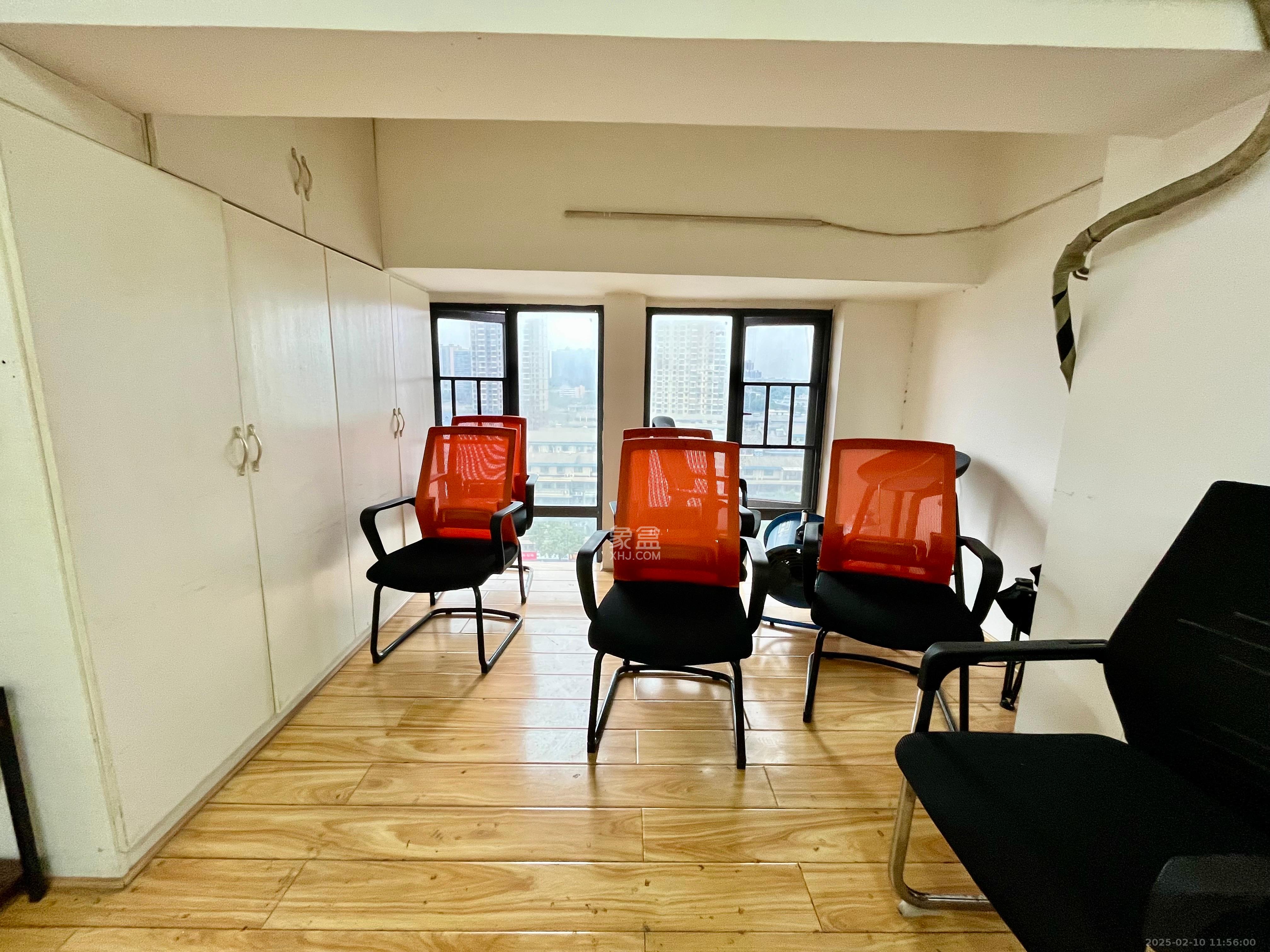 长城万富汇  2室1厅1卫    2600.0元/月室内图