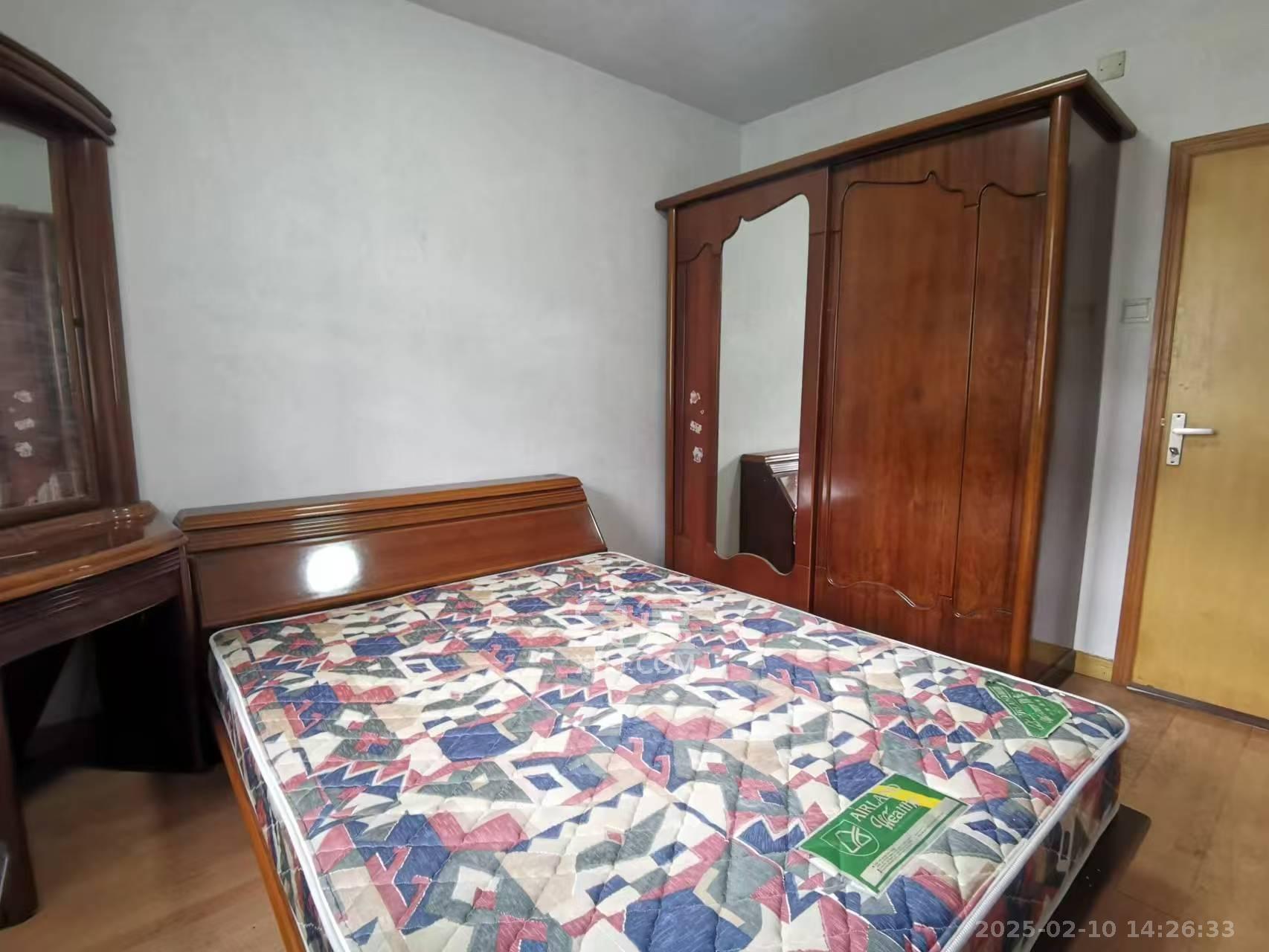 英才园三片 2室1厅1卫 1700.0元/月 英才园三片 2室1厅1卫 1700.0元/月室内图