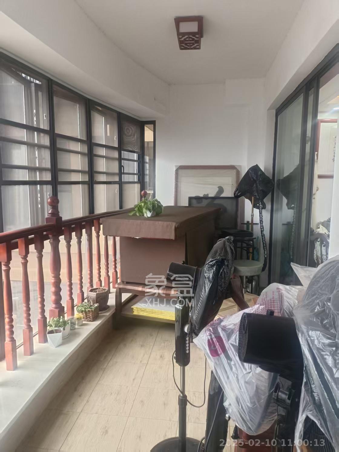 润和紫郡一期  5室2厅2卫   2800.00元/月室内图