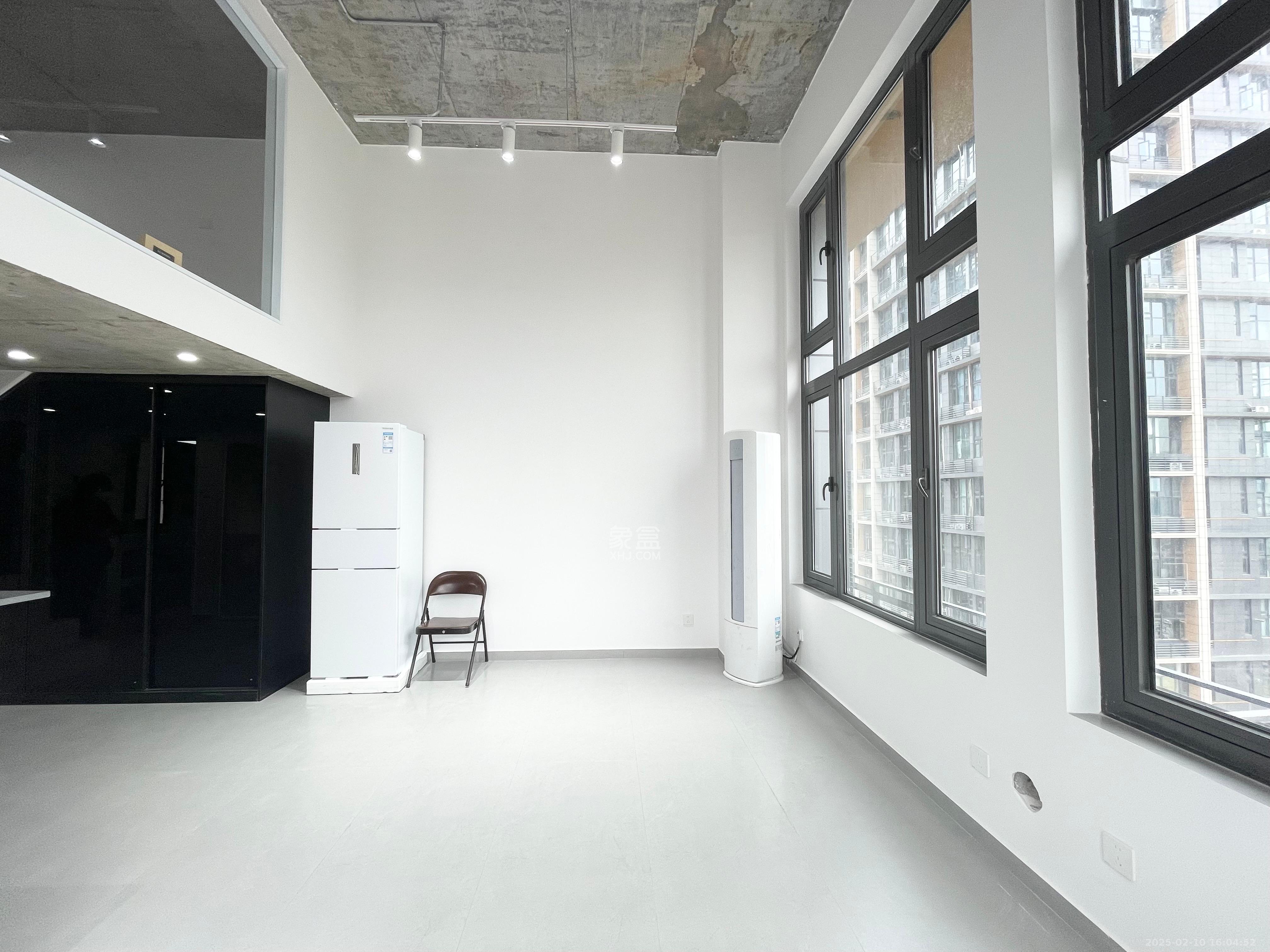 万科紫台  1室1厅1卫    4000.0元/月室内图