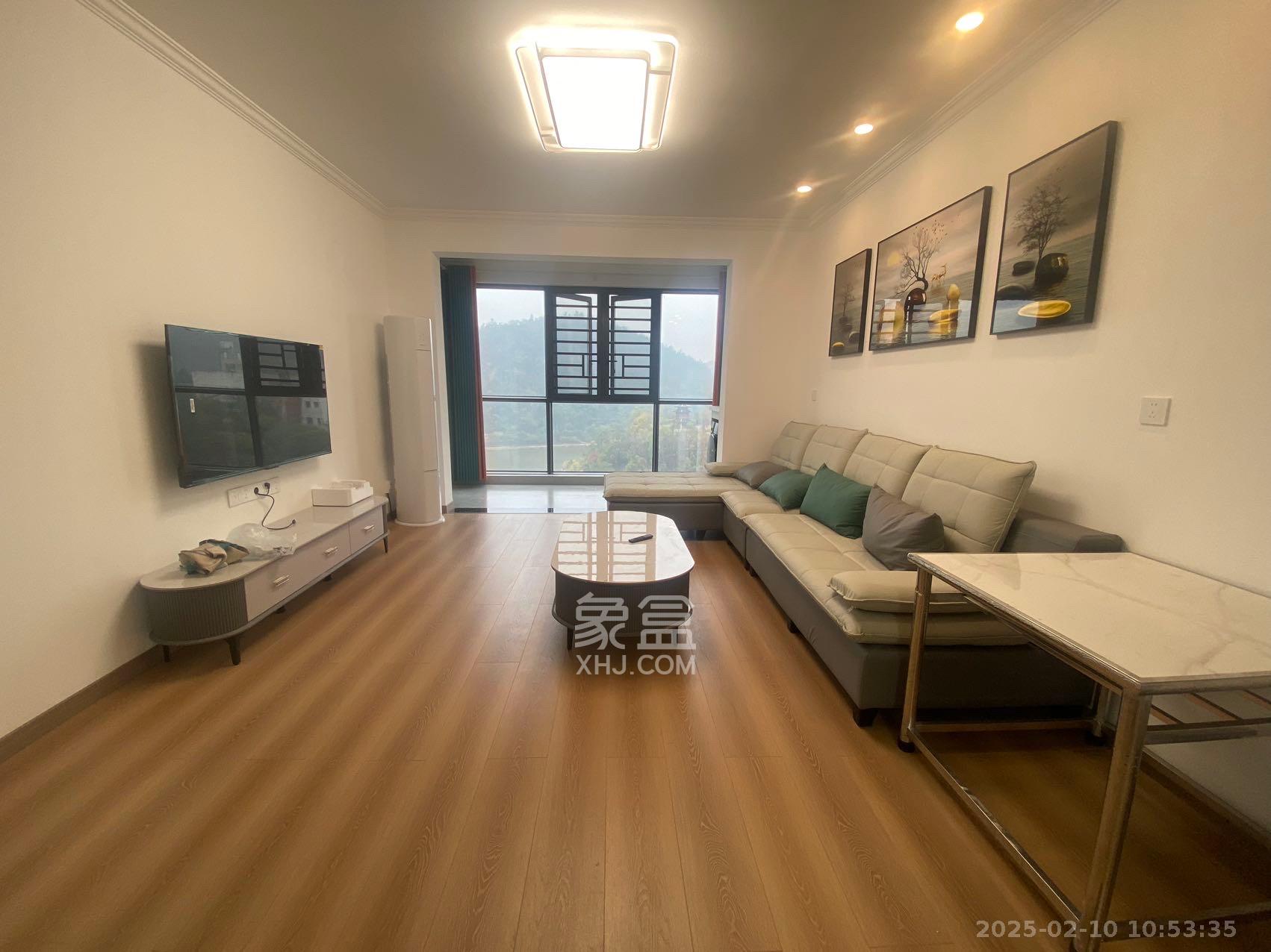 桃花嘉园 1室1厅1卫 2600.0元/月 桃花嘉园 1室1厅1卫 2600.0元/月户型图