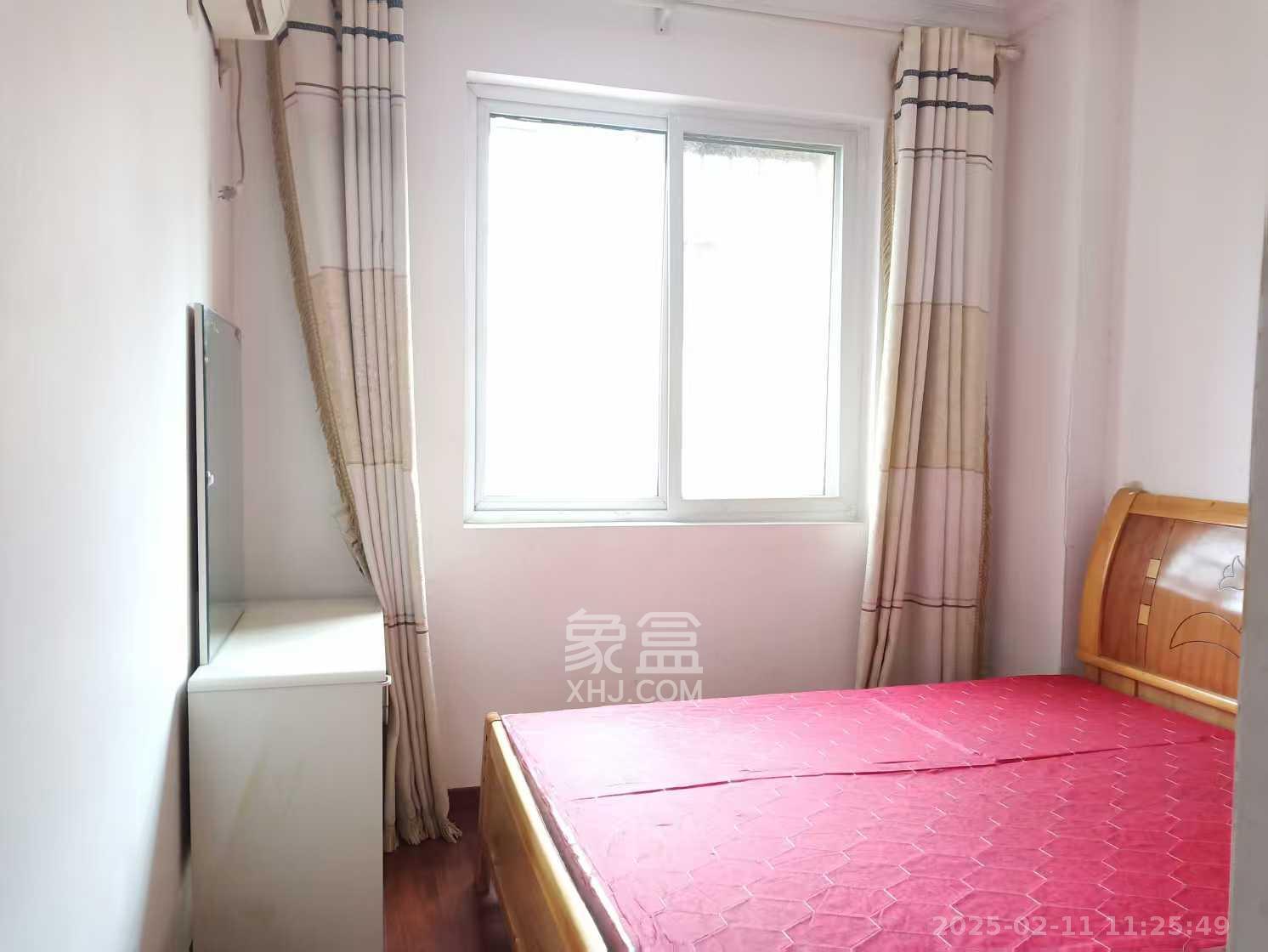 可可小城（麓谷可可小城)  3室2厅1卫    2300.0元/月室内图