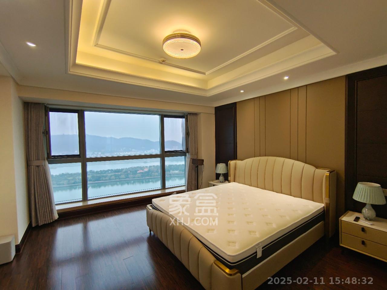 华远隆玺 4室2厅3卫 15500.0元/月 华远隆玺 4室2厅3卫 15500.0元/月室内图