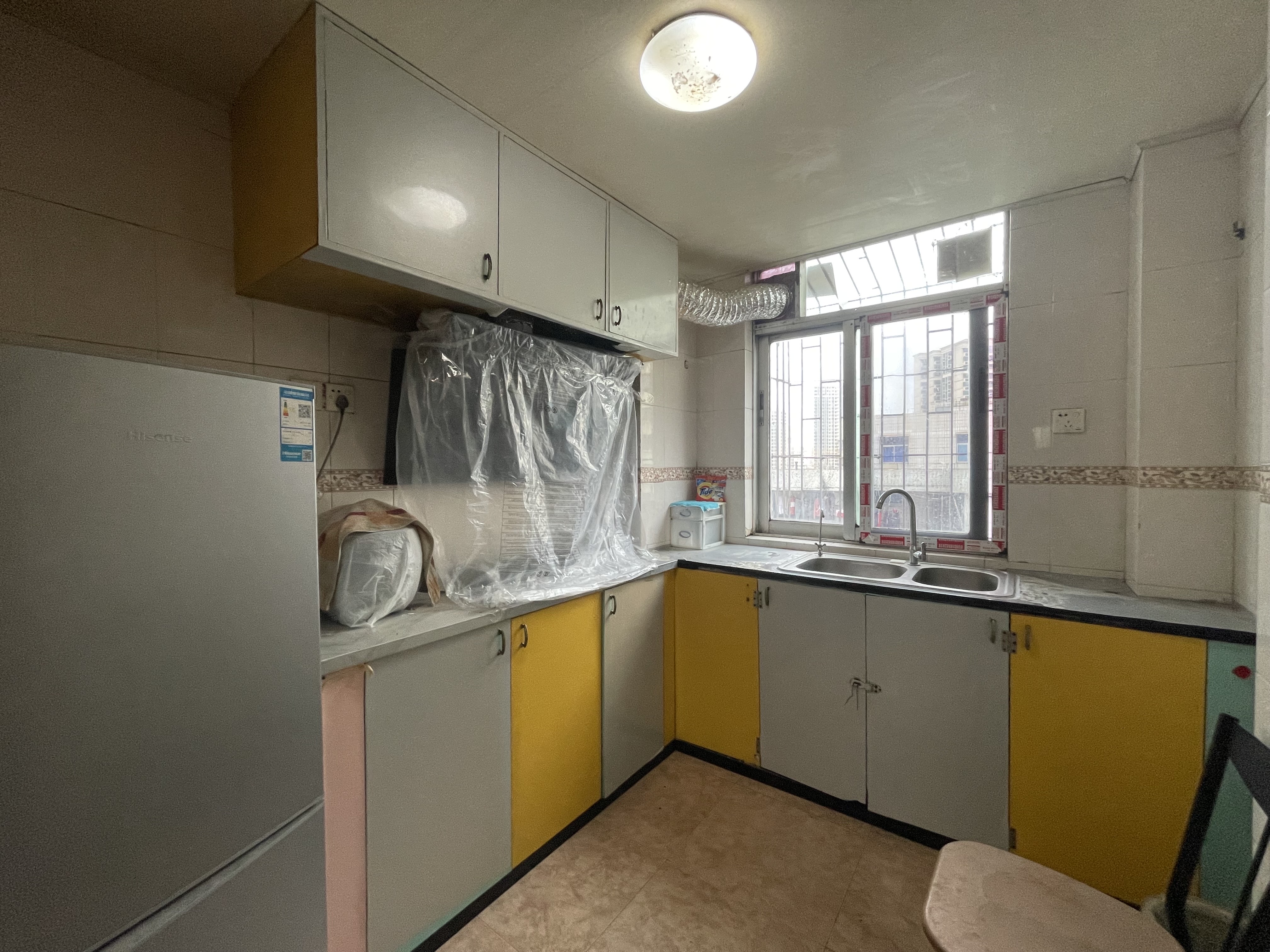 昌茂花园 3室2厅2卫 1800.0元/月 昌茂花园 3室2厅2卫 1800.0元/月室内图