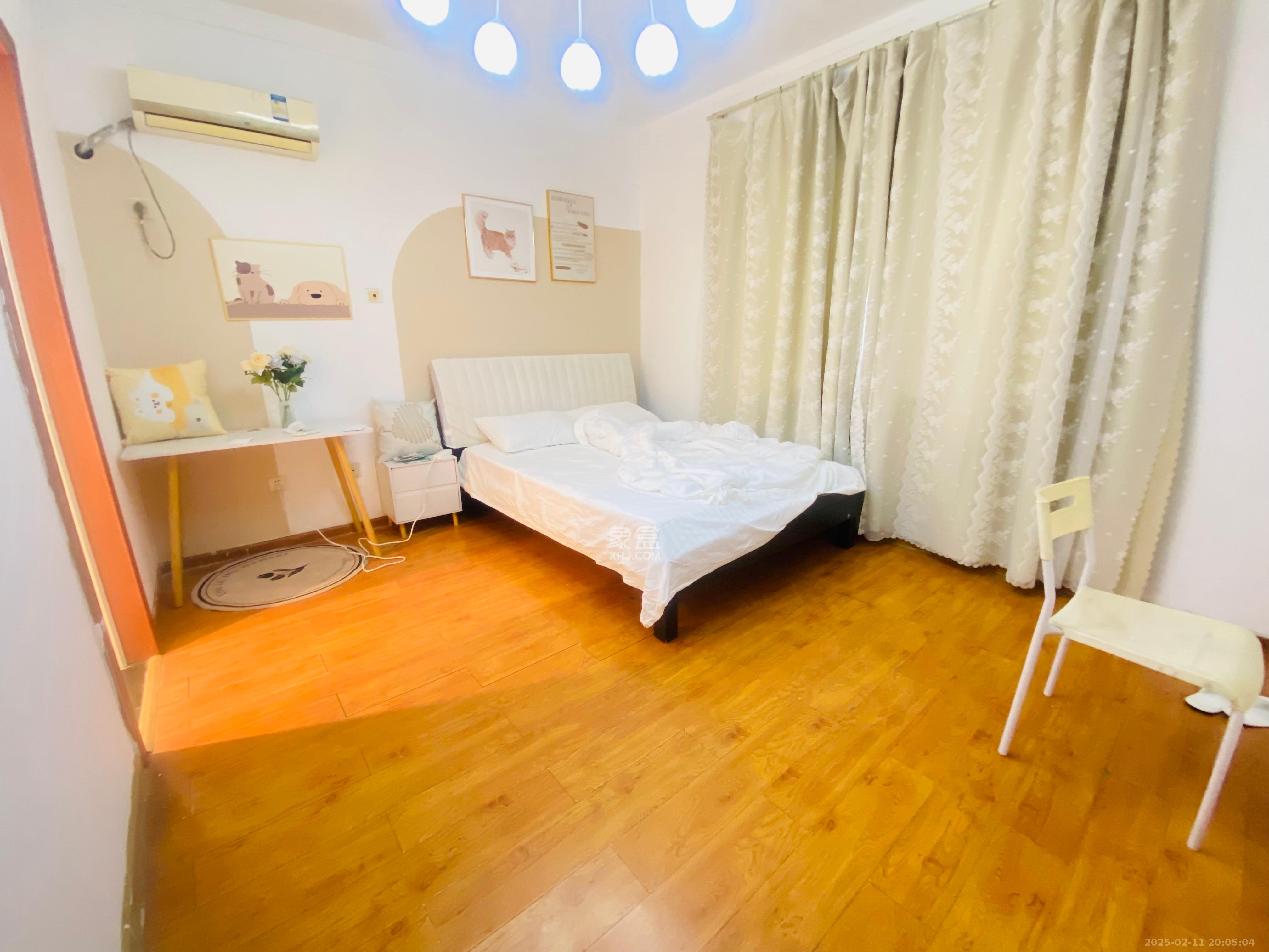 湖韵佳苑 2室2厅1卫 1600.0元/月 湖韵佳苑 2室2厅1卫 1600.0元/月室内图