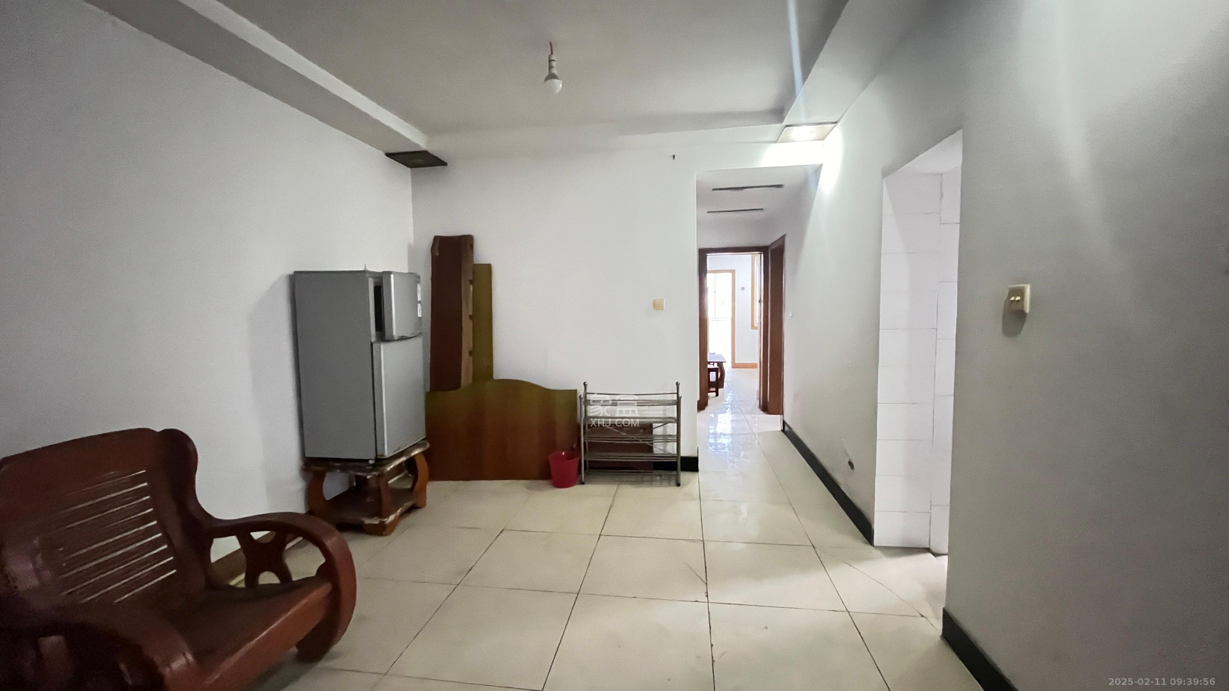 湘博楼 1室1厅1卫 1600.0元/月 湘博楼 1室1厅1卫 1600.0元/月室内图