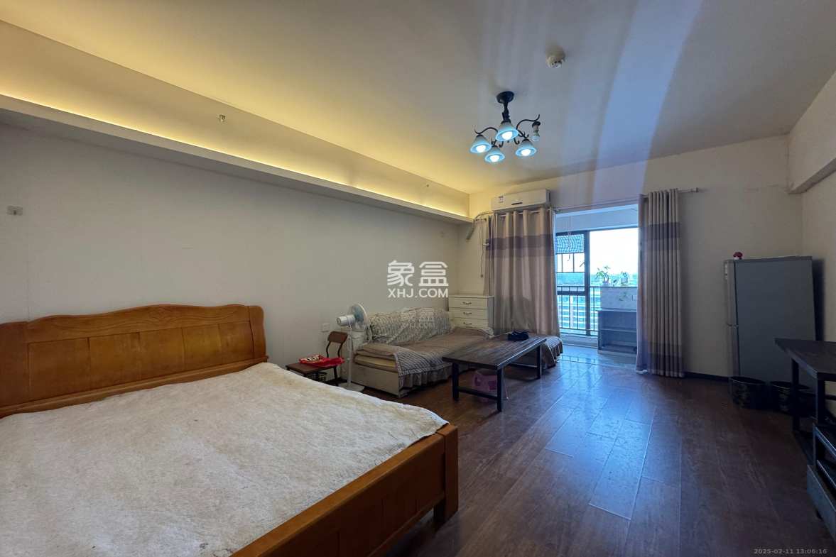 中泰财富湘江 1室1厅1卫 1100.0元/月 中泰财富湘江 1室1厅1卫 1100.0元/月室内图