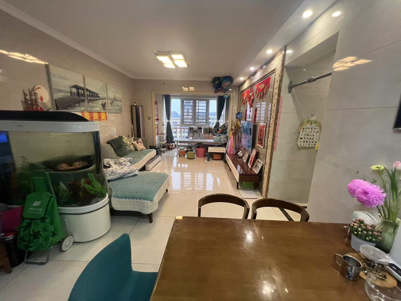 奥园广场  3室2厅2卫    68.0万 奥园广场  3室2厅2卫    68.0万