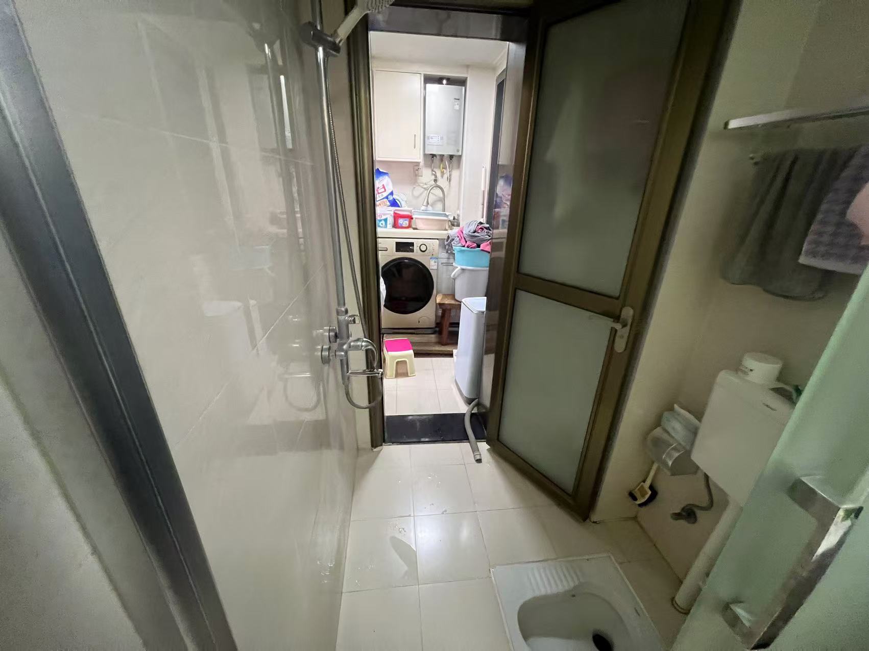 奥园广场  3室2厅2卫   75.00万室内图