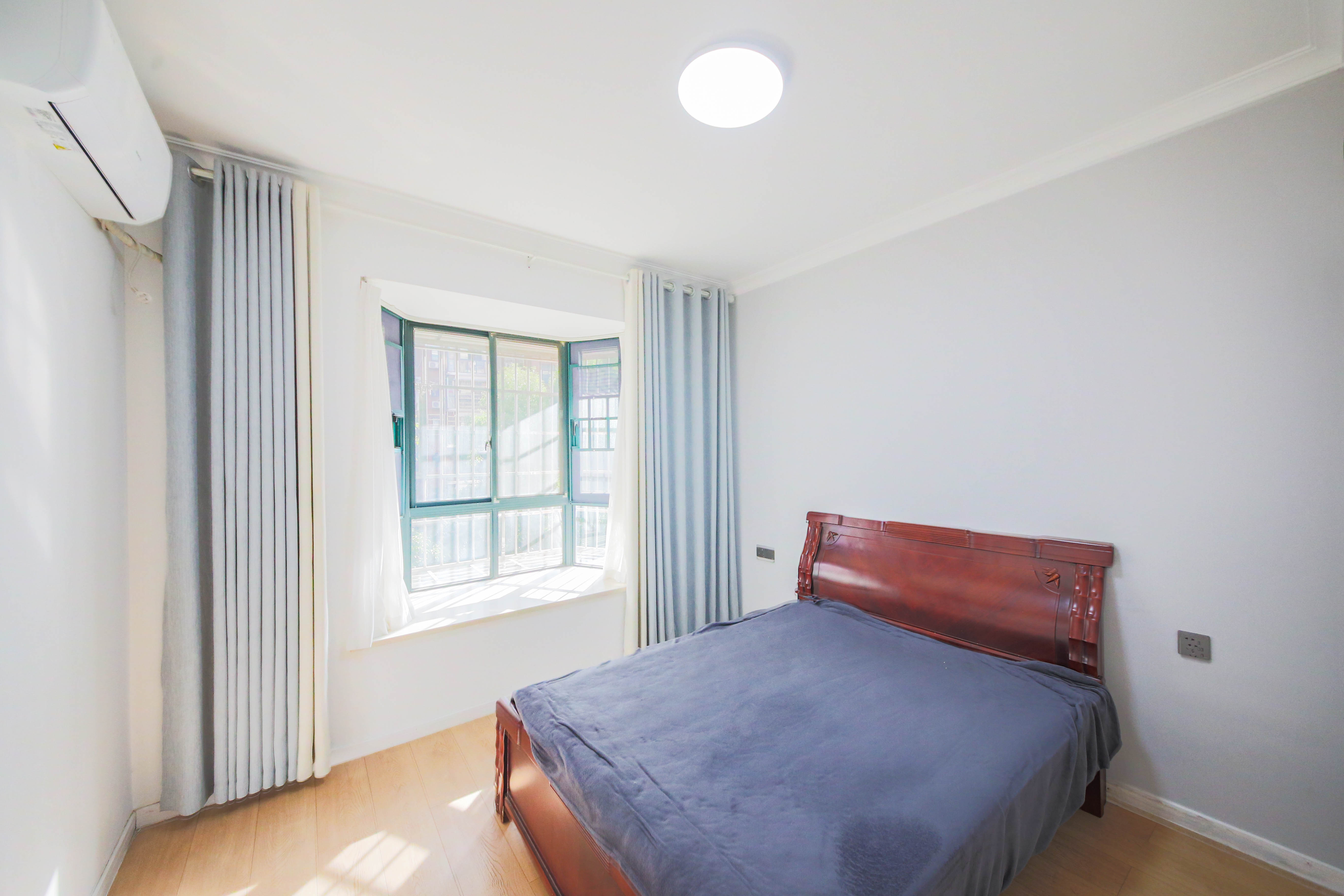 天城尚品 2室2厅1卫 95.0万 天城尚品 2室2厅1卫 95.0万卧室