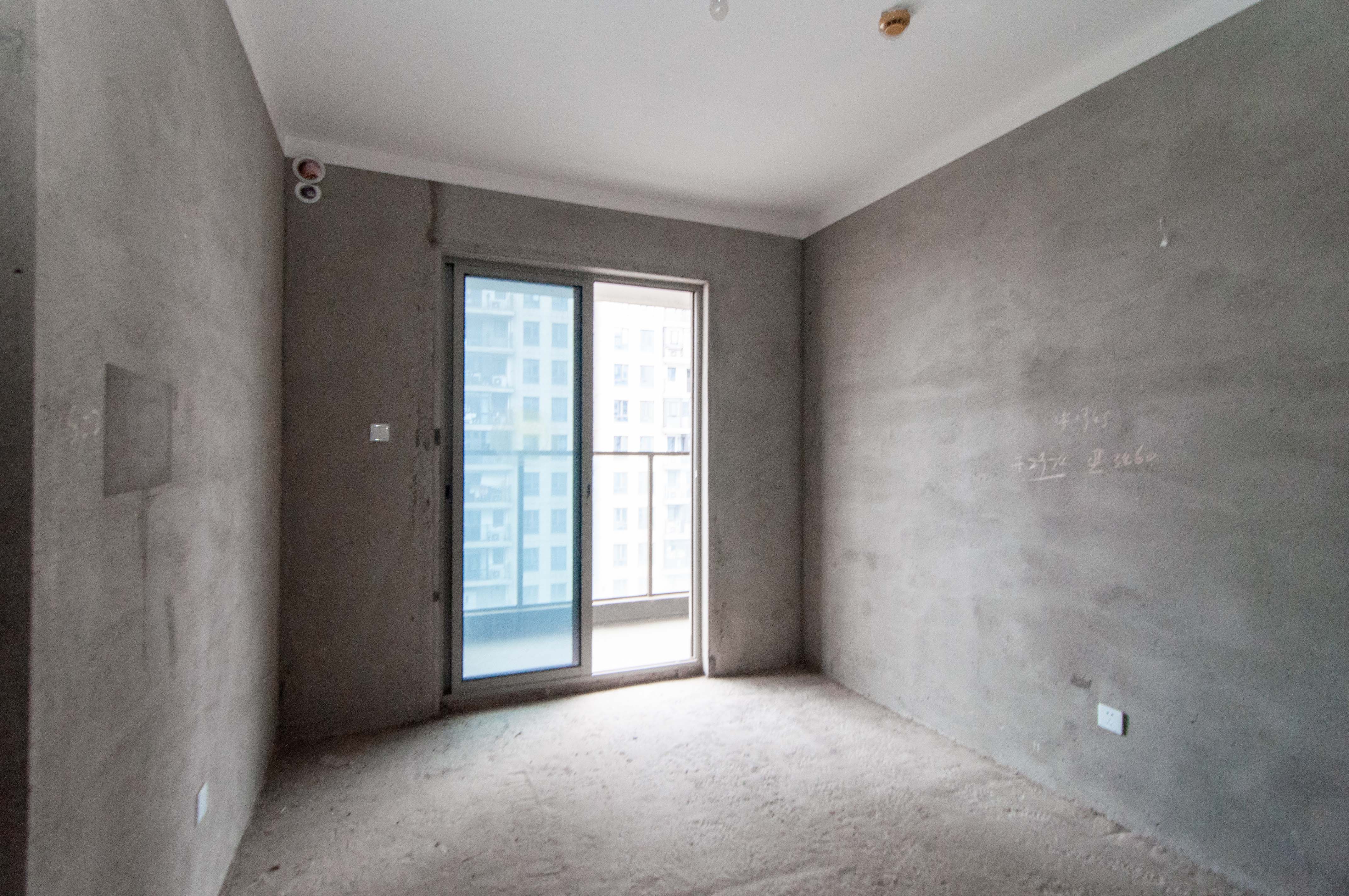 梅溪湖金茂湾 3室2厅2卫 118.0万 梅溪湖金茂湾 3室2厅2卫 118.0万其他