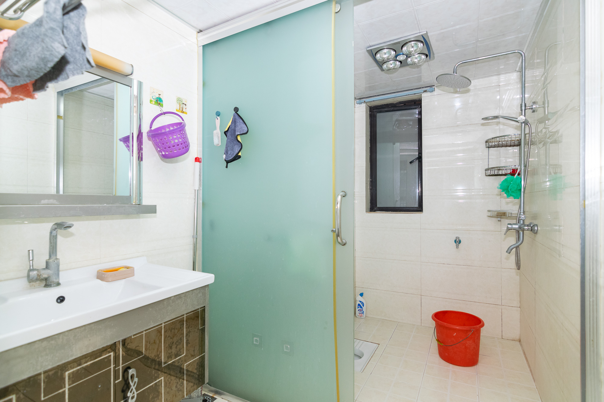 新城国际花都  3室2厅1卫    55.0万卫生间