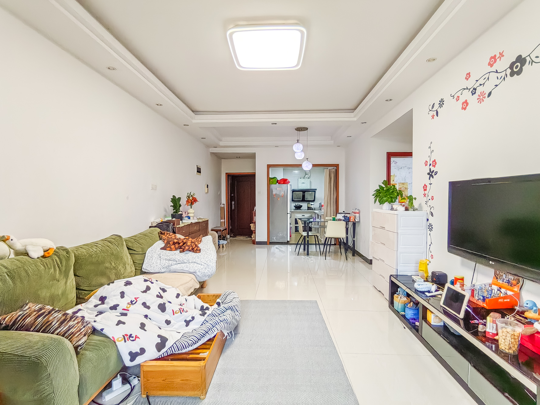 湘楚家园  2室2厅1卫    48.0万客厅