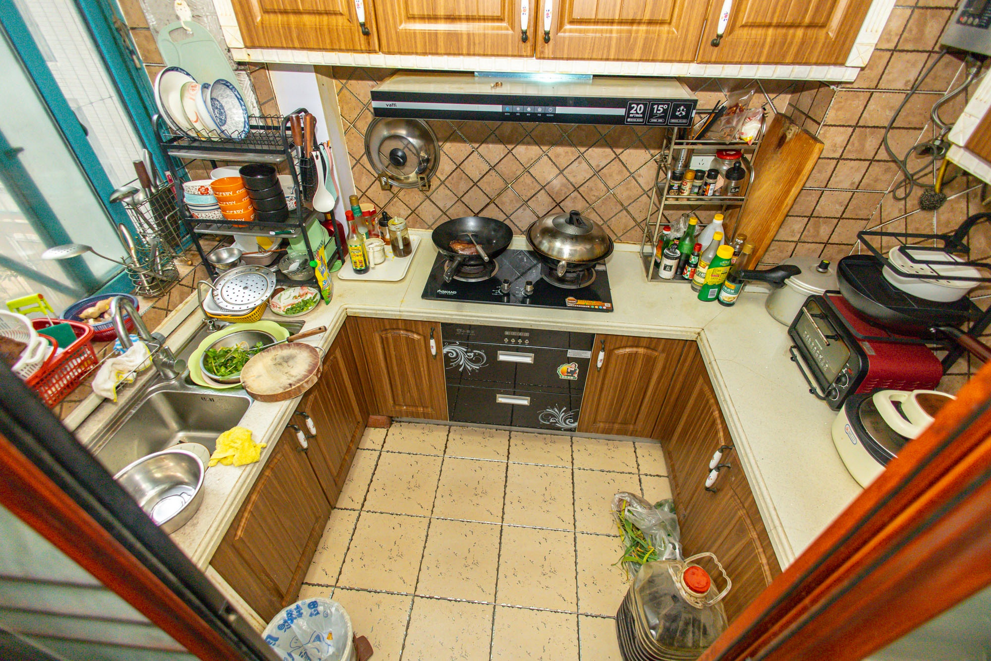 蝴蝶谷 3室2厅1卫 68.8万 蝴蝶谷 3室2厅1卫 68.8万厨房