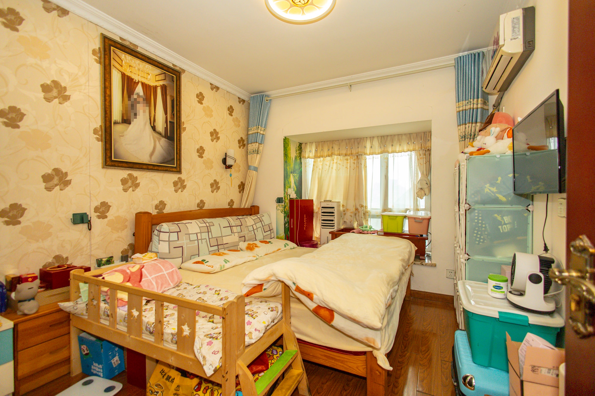 蝴蝶谷 3室2厅1卫 68.8万 蝴蝶谷 3室2厅1卫 68.8万卧室