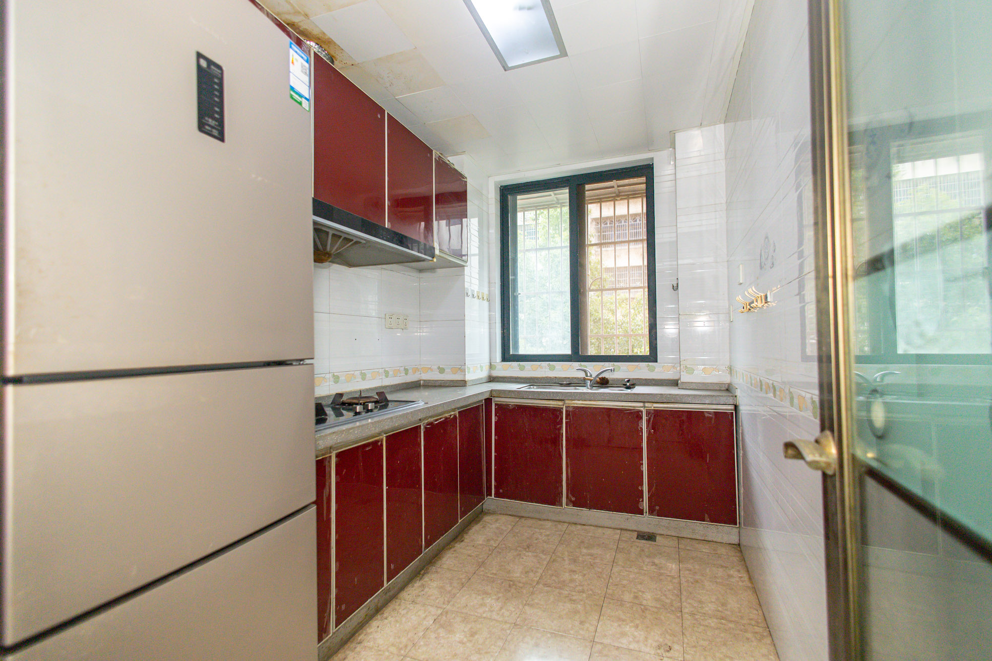 星沙派  3室2厅2卫    55.0万厨房