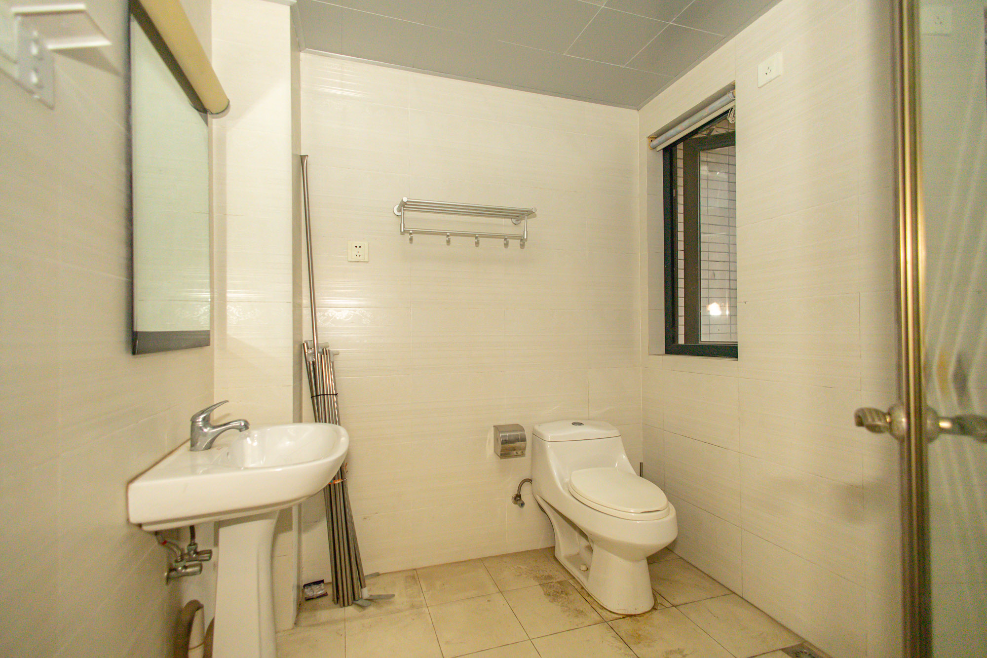 星沙派 3室2厅2卫 55.0万 星沙派 3室2厅2卫 55.0万卫生间