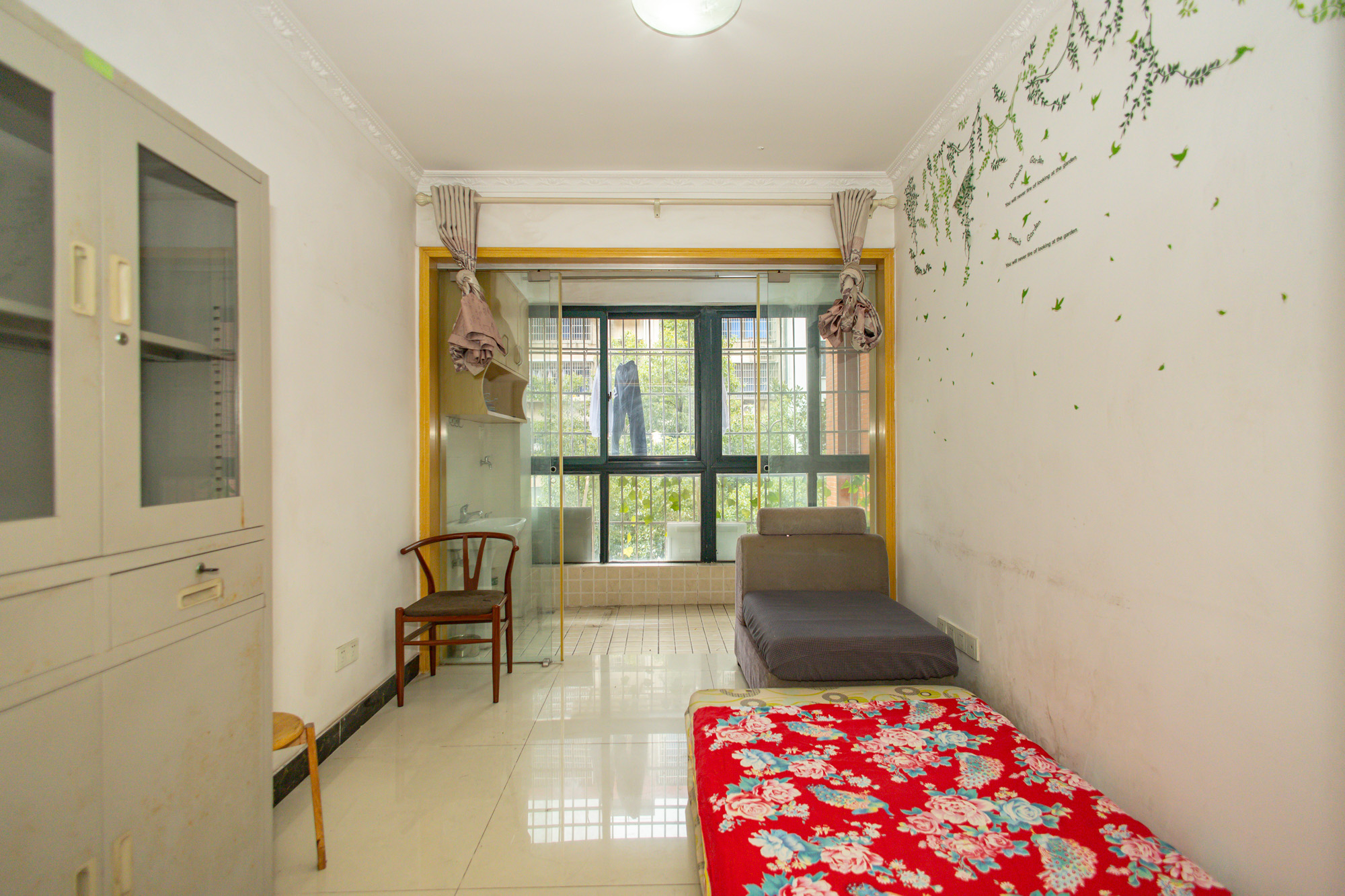 星沙派  3室2厅2卫    55.0万卧室