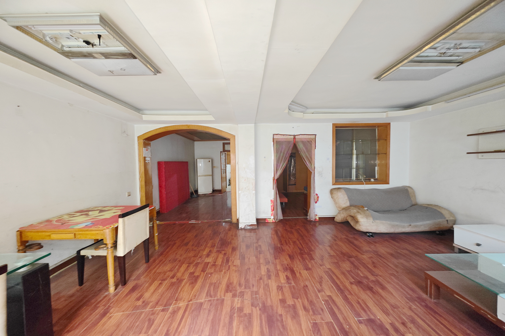 桂花二村  3室1厅1卫    49.8万 桂花二村  3室1厅1卫    49.8万