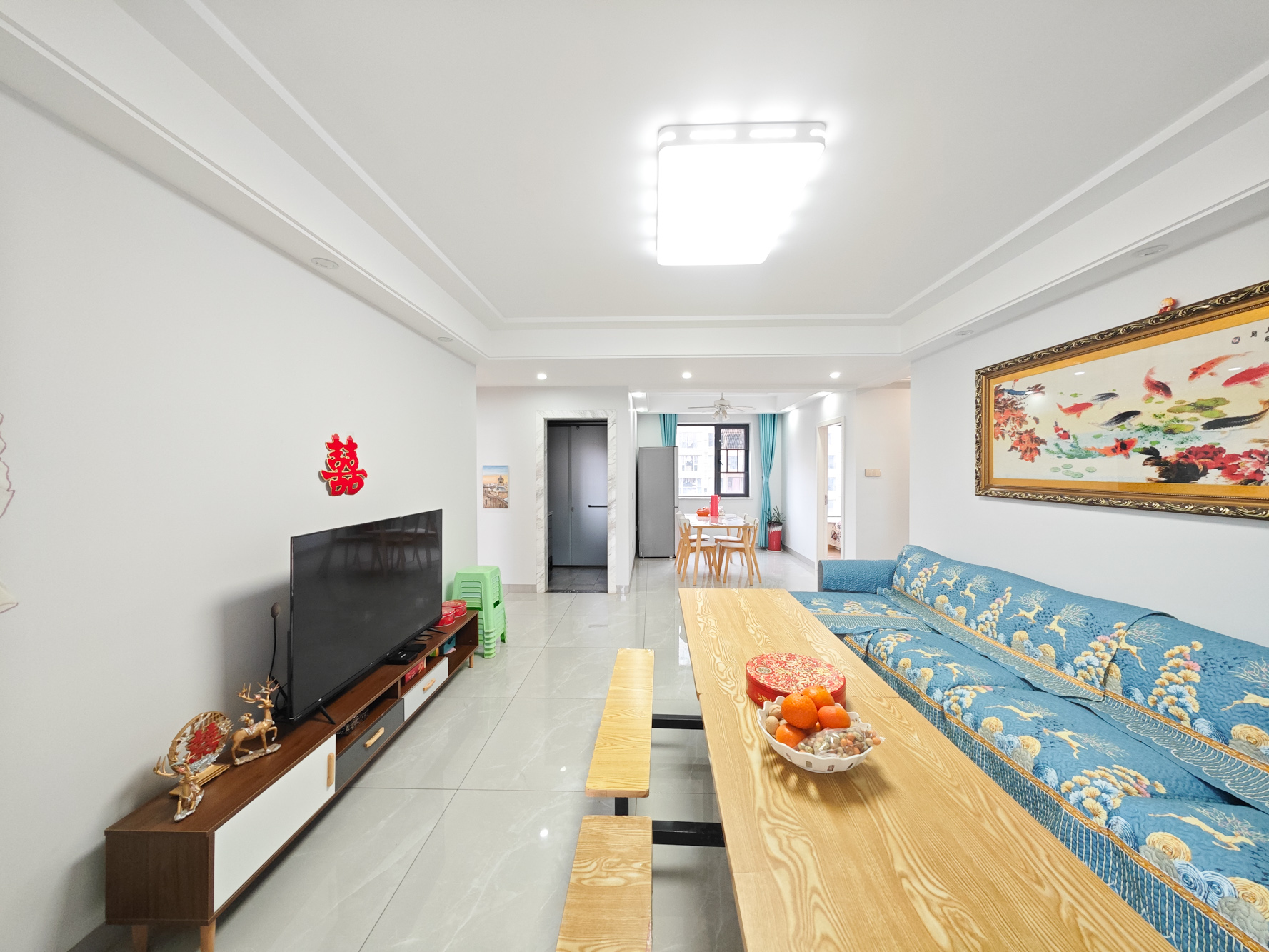 中建嘉和城  3室2厅2卫   110.00万客厅