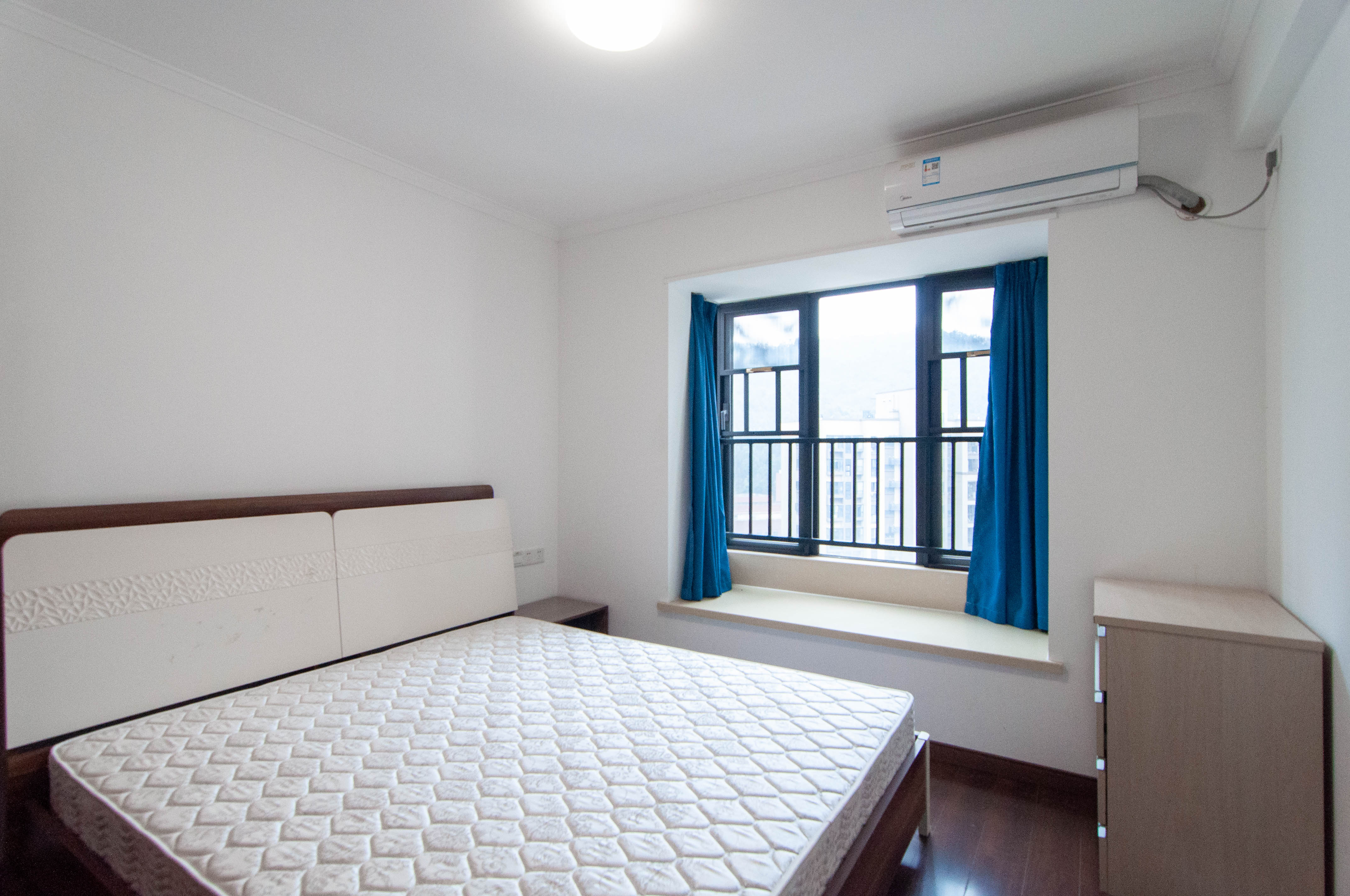 万科里梅溪郡 4室2厅1卫 228.0万 万科里梅溪郡 4室2厅1卫 228.0万其他