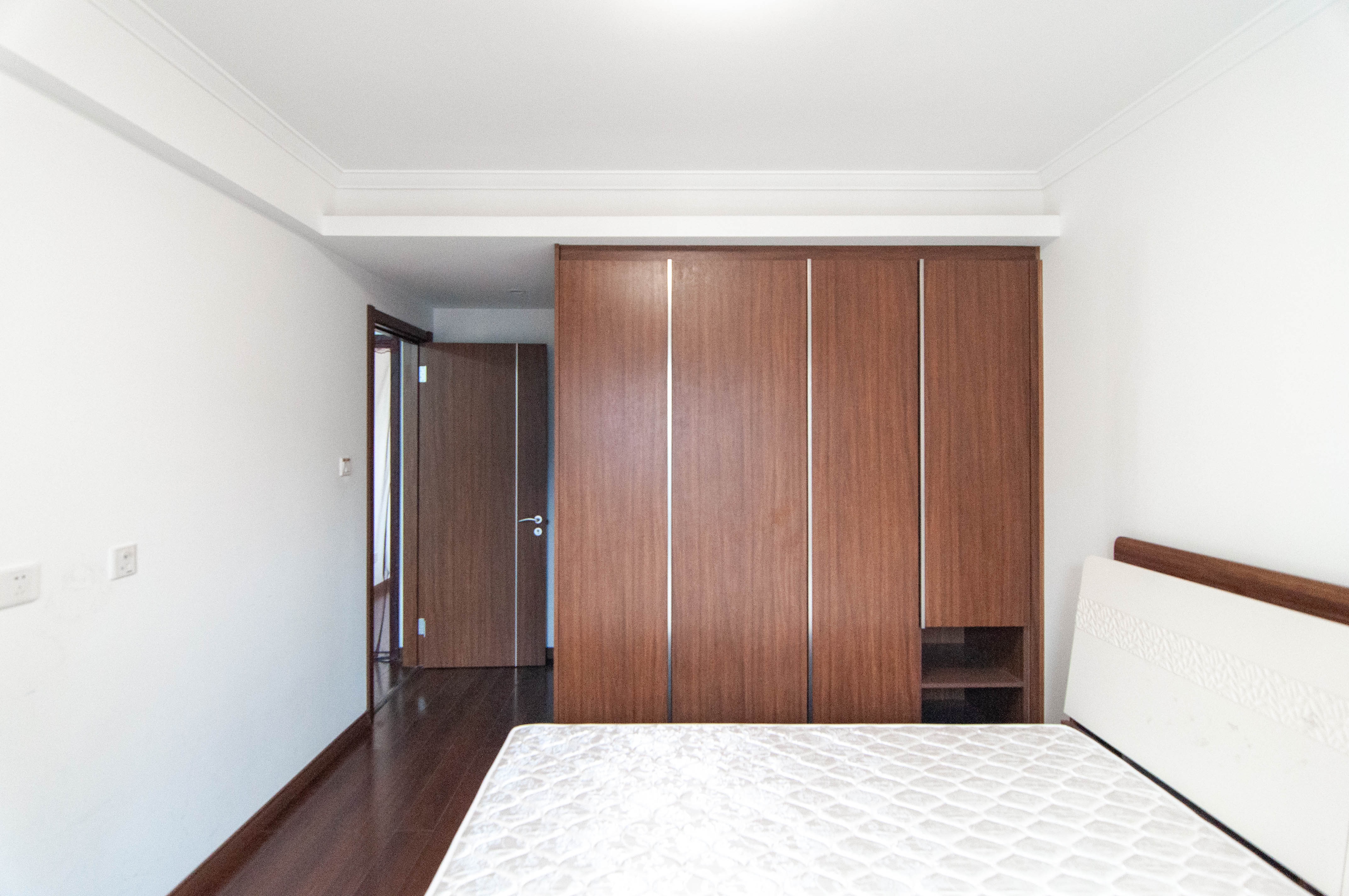 万科里梅溪郡 4室2厅1卫 228.0万 万科里梅溪郡 4室2厅1卫 228.0万其他