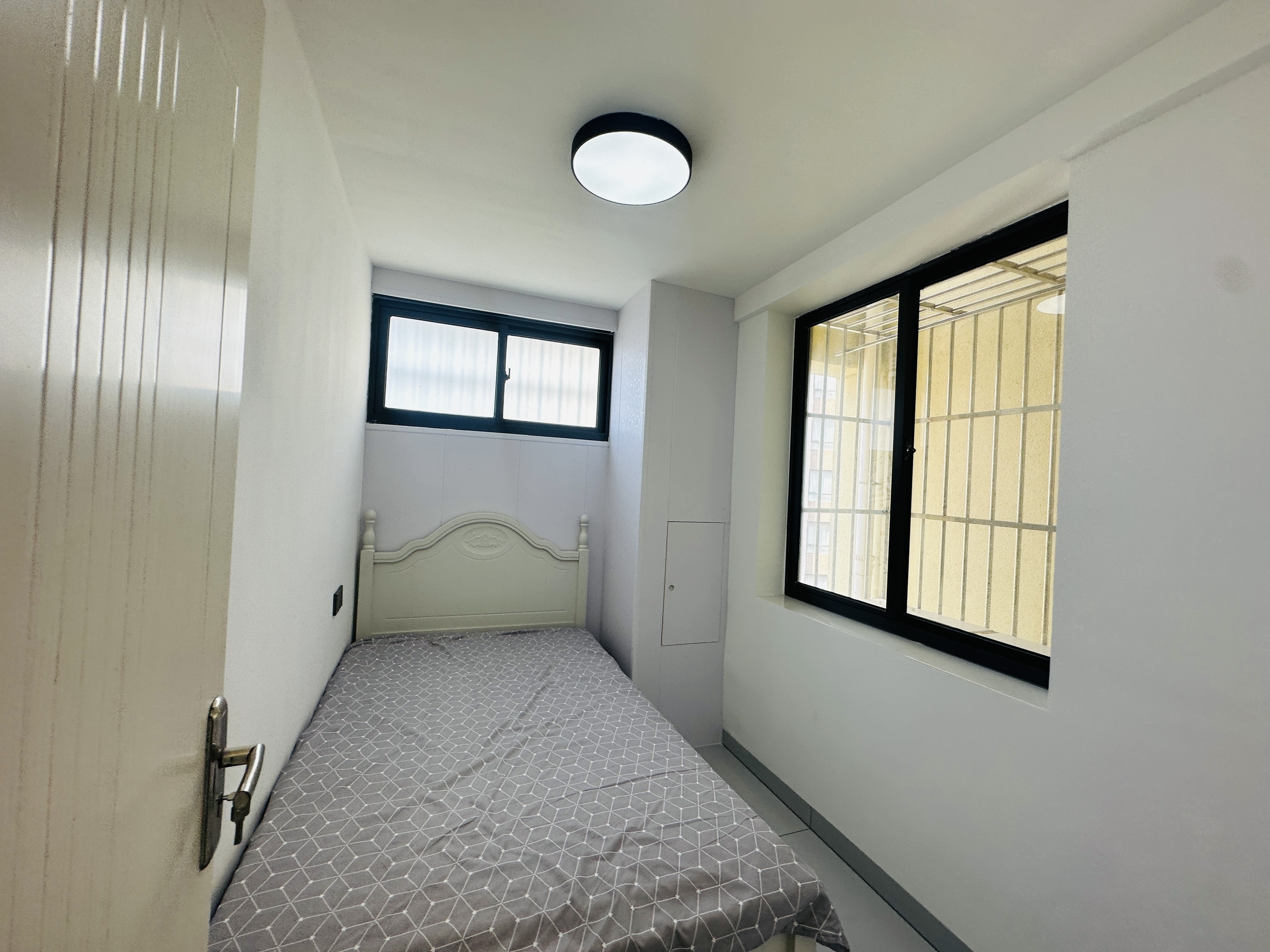 燕泰国际花园 2室1厅1卫 71.0万 燕泰国际花园 2室1厅1卫 71.0万卧室