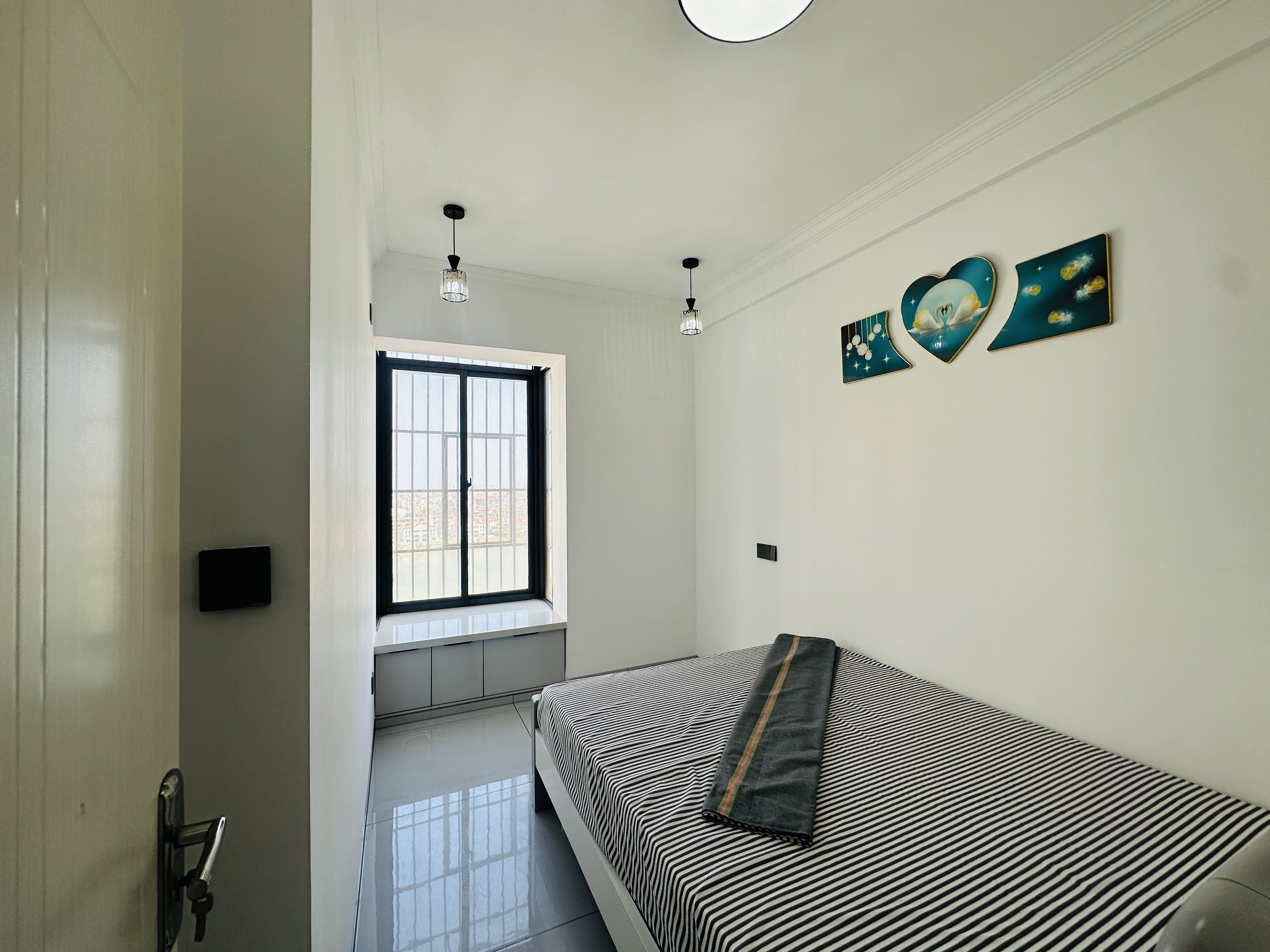 燕泰国际花园 2室1厅1卫 71.0万 燕泰国际花园 2室1厅1卫 71.0万卧室