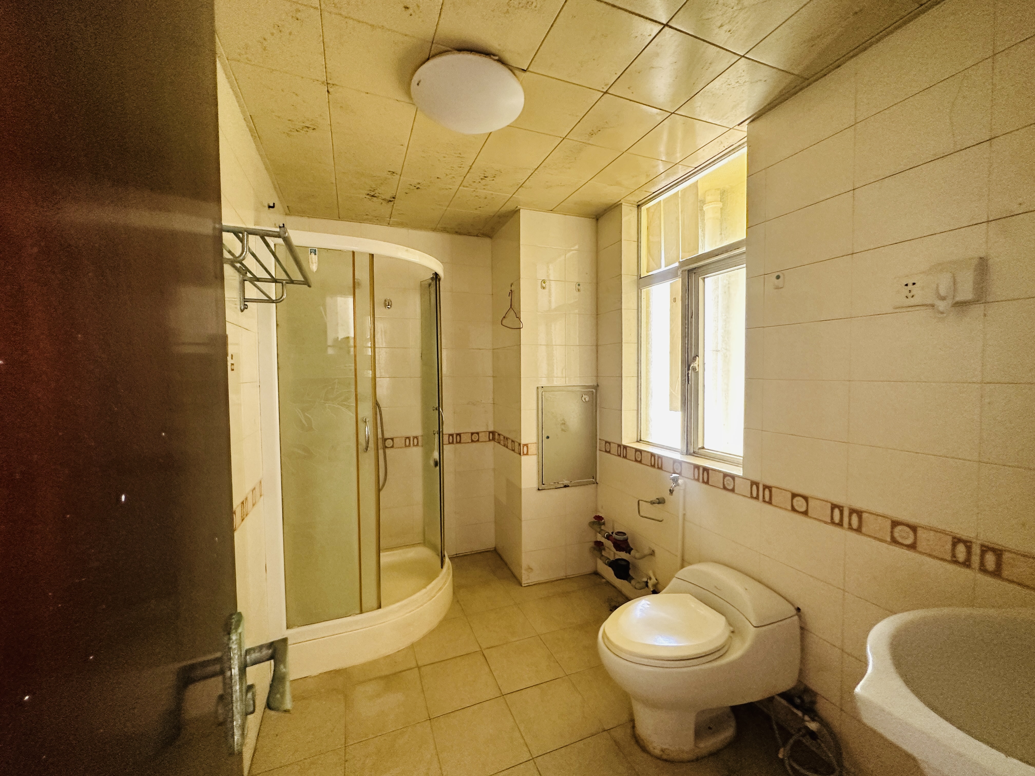 燕泰国际花园 2室1厅1卫 78.6万 燕泰国际花园 2室1厅1卫 78.6万卫生间