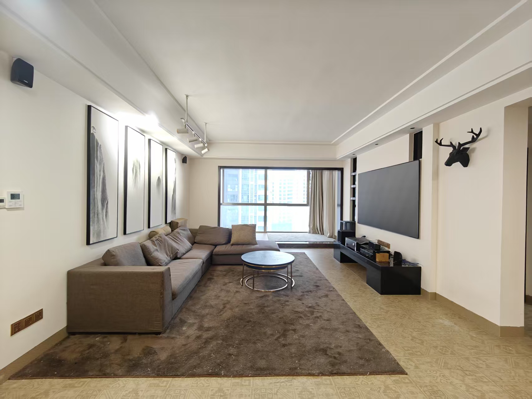 美的城一期 4室2厅2卫 84.0万 美的城一期 4室2厅2卫 84.0万室内图