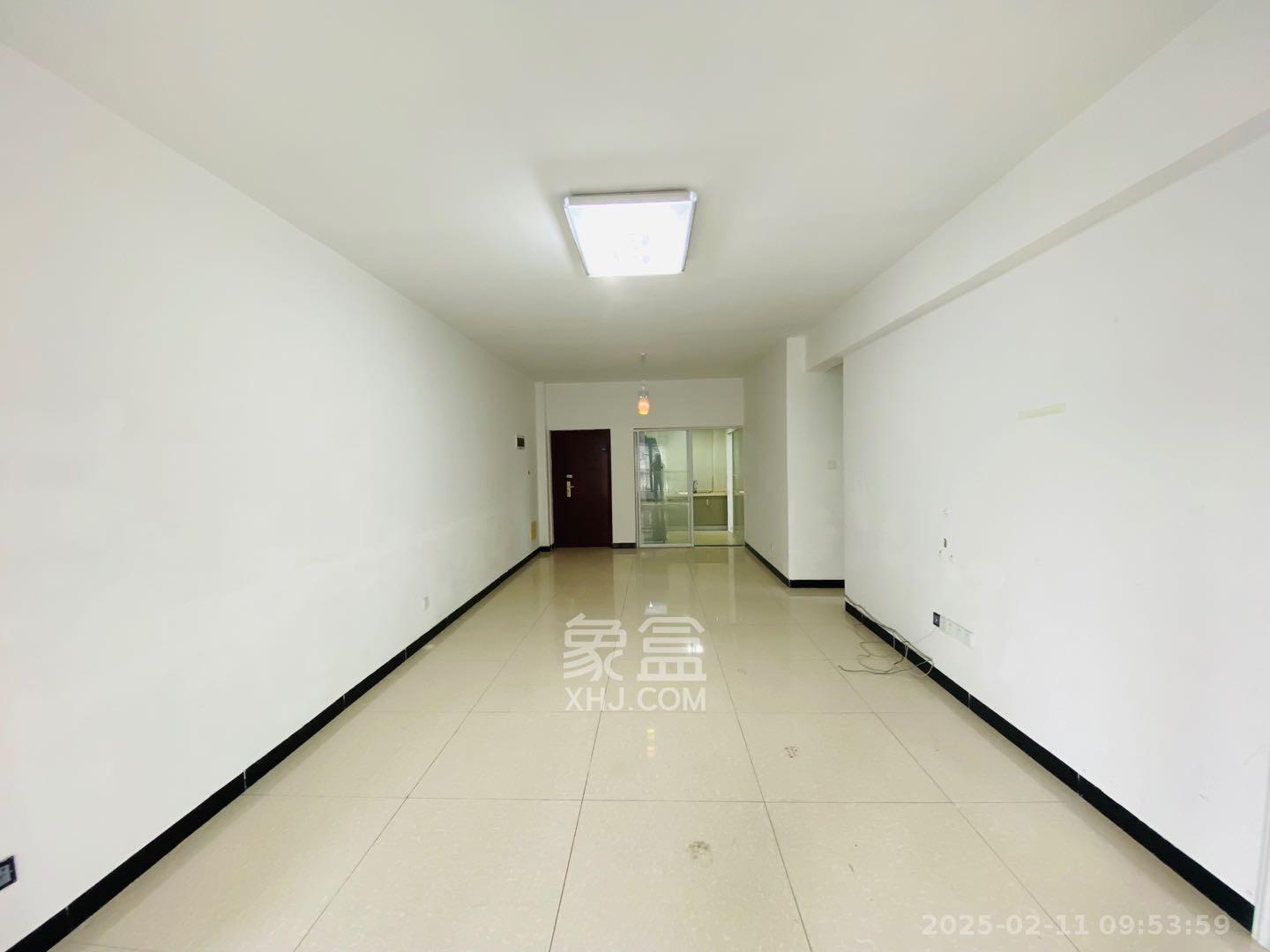 东城港 3室2厅1卫 3000.0元/月 东城港 3室2厅1卫 3000.0元/月室内图