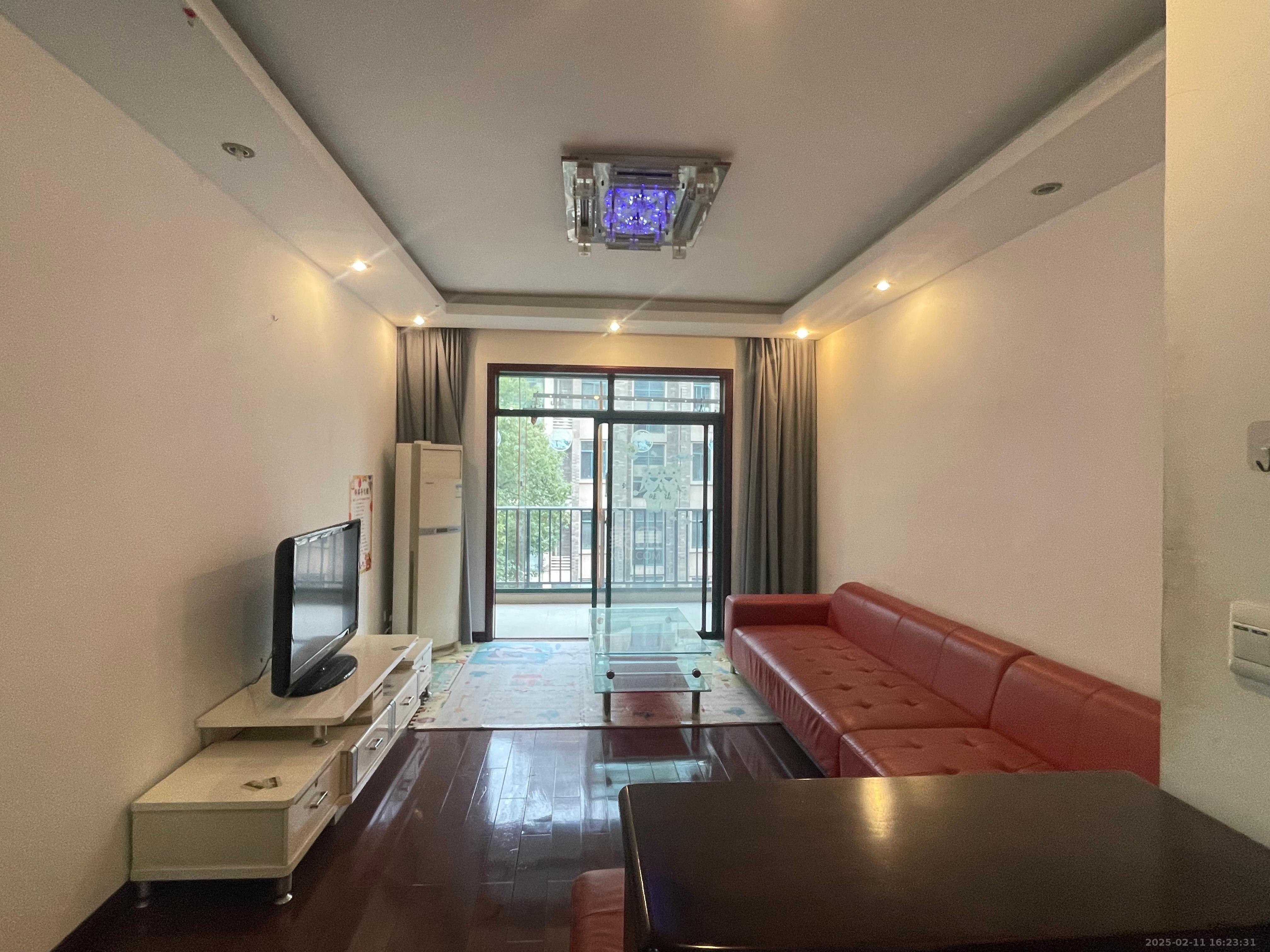 尚格名城1.1期 春江花月 2室1厅2卫 1600.0元/月 尚格名城1.1期 春江花月 2室1厅2卫 1600.0元/月室内图