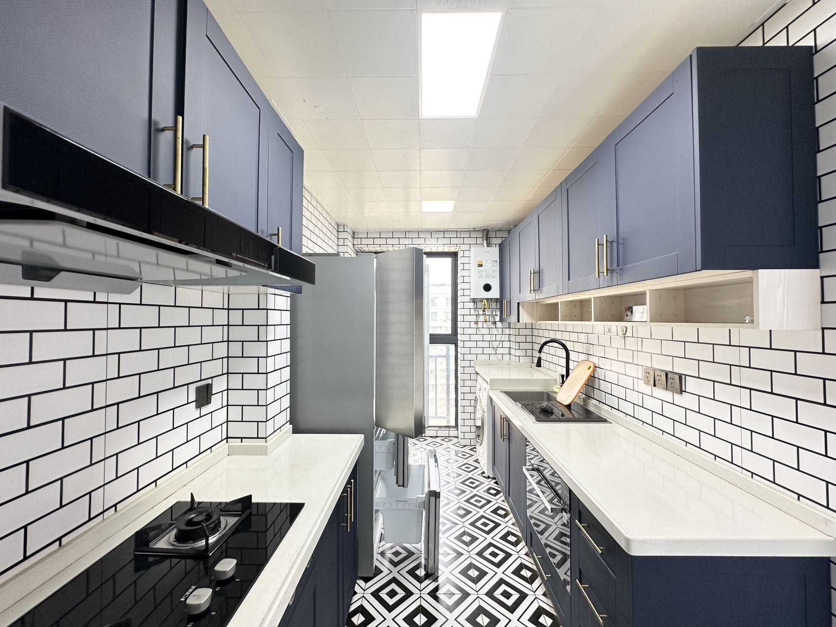 海航豪庭北苑 3室2厅2卫 355.0万 海航豪庭北苑 3室2厅2卫 355.0万客厅