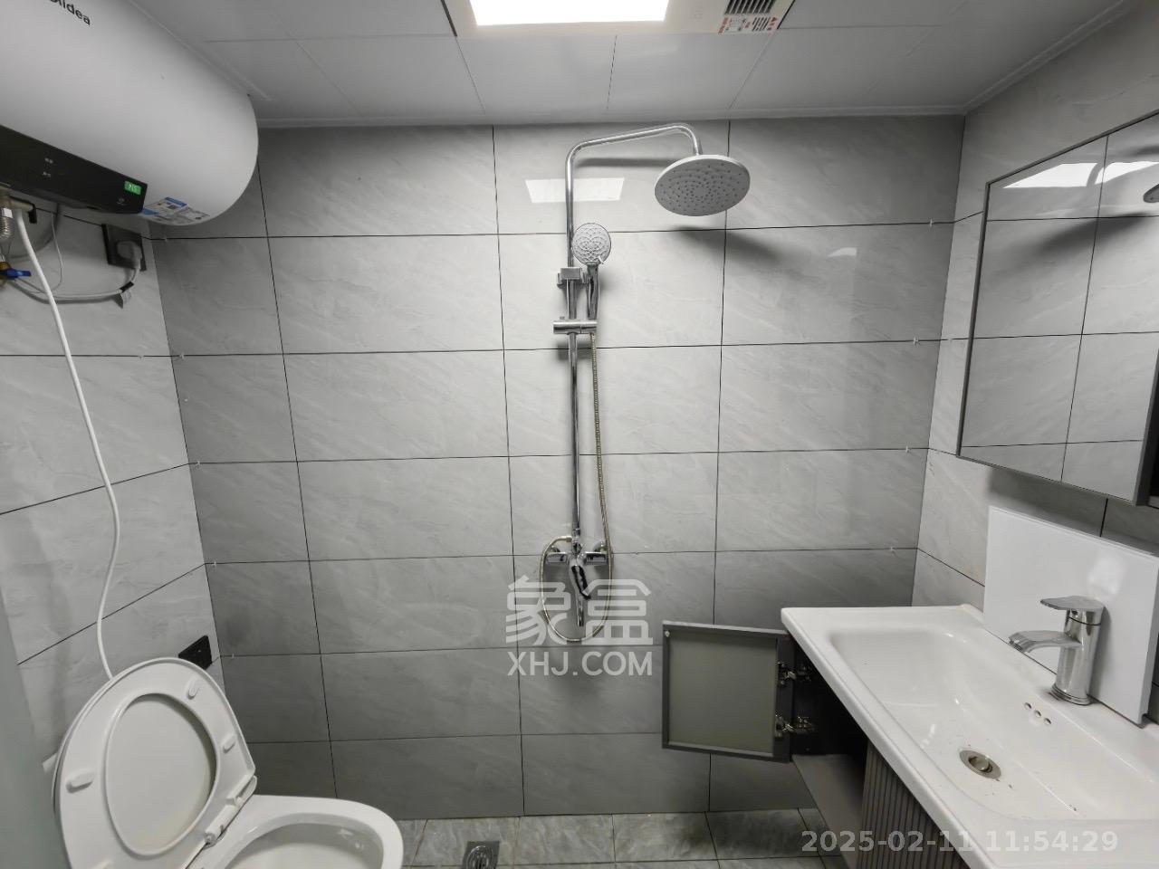 新长海D1站  1室0厅0卫    1700.0元/月室内图