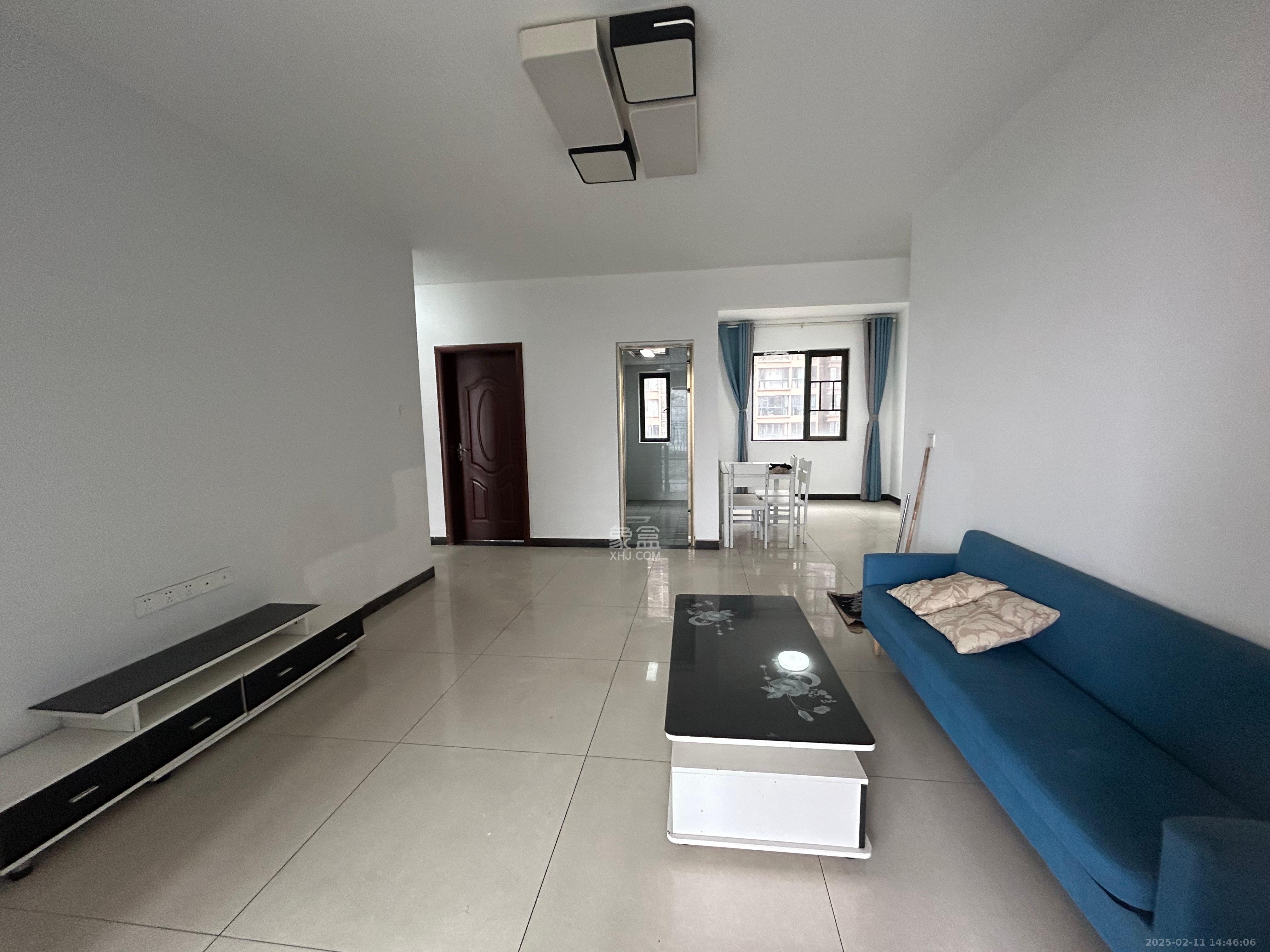 中建嘉和城  3室2厅2卫    2200.0元/月 中建嘉和城  3室2厅2卫    2200.0元/月室内图