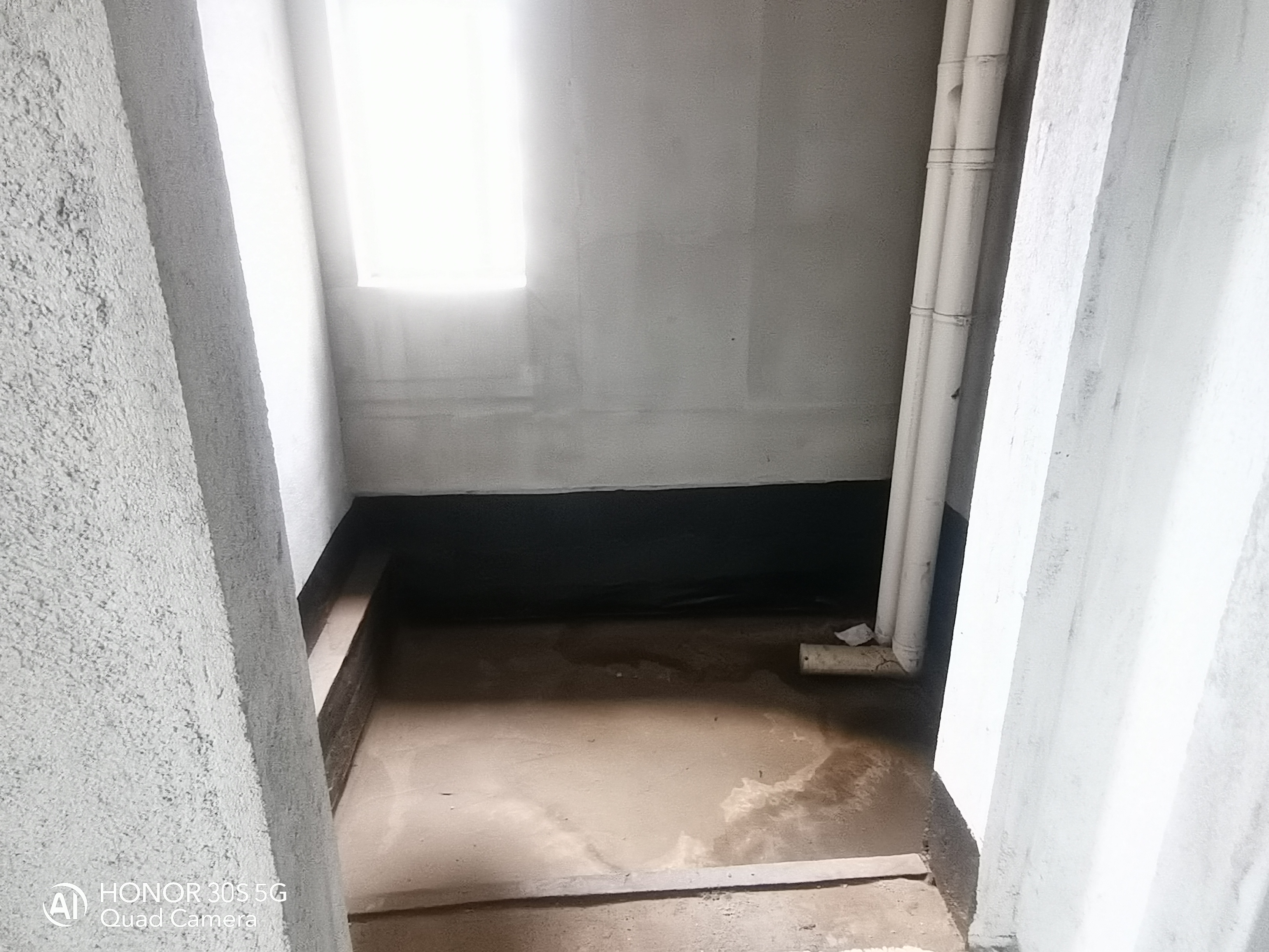 宁邦中心（二期公园里）  5室2厅2卫    130.0万室内图