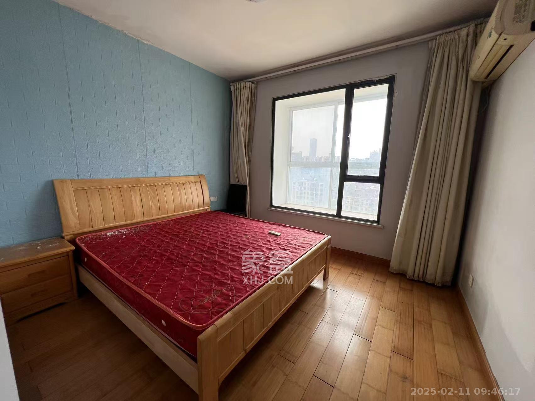 世嘉国际华城  3室2厅2卫    3200.0元/月 世嘉国际华城  3室2厅2卫    3200.0元/月