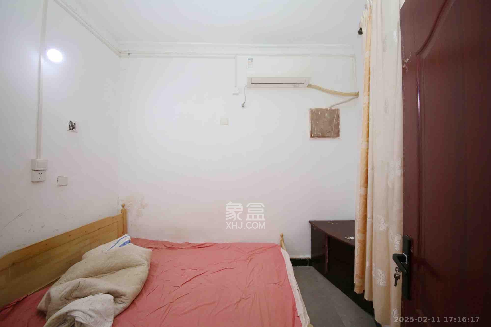 燕山街社区 1室1厅1卫 1200.0元/月 燕山街社区 1室1厅1卫 1200.0元/月室内图