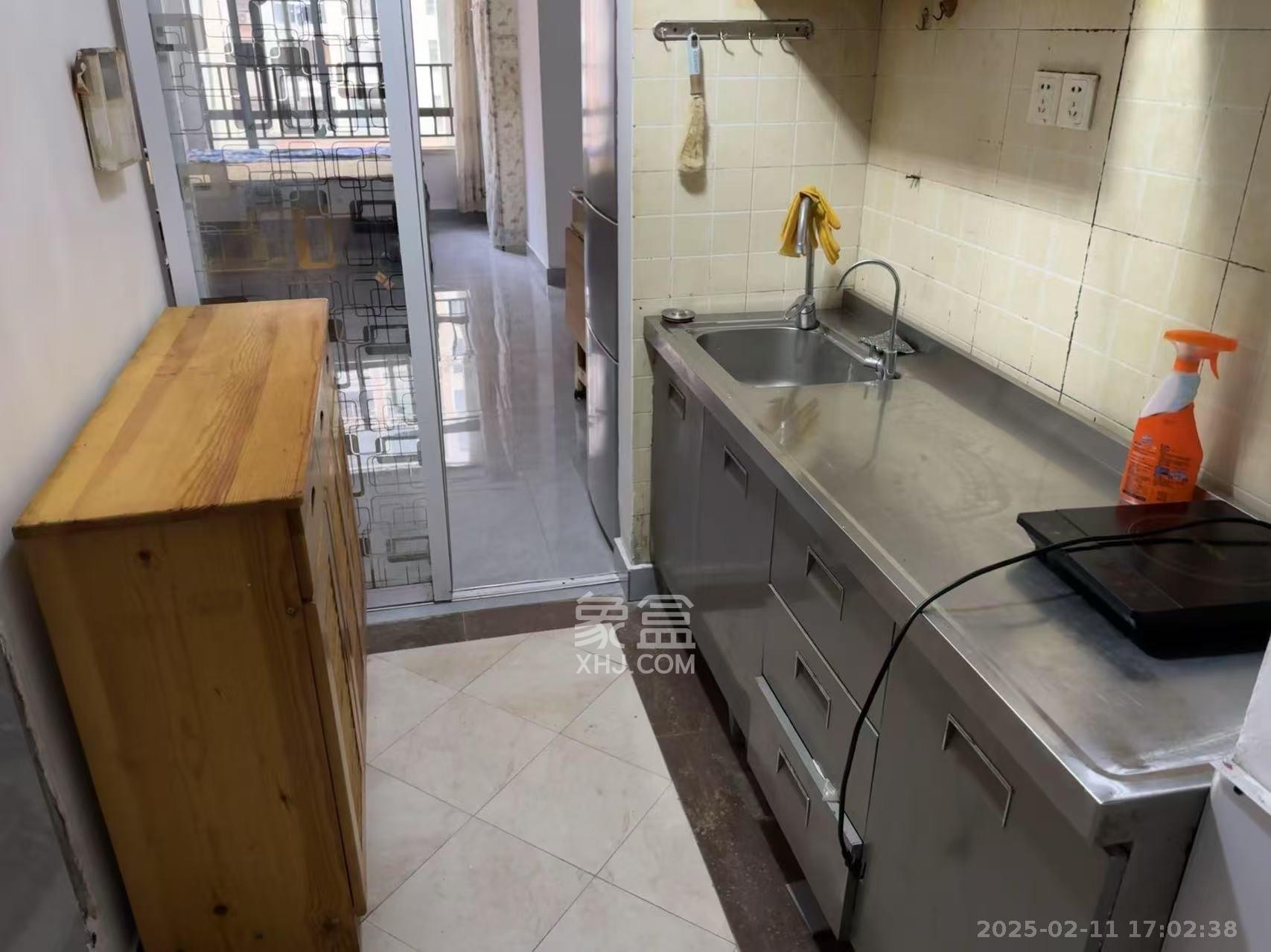 米兰春天 1室1厅1卫 1200.0元/月 米兰春天 1室1厅1卫 1200.0元/月室内图