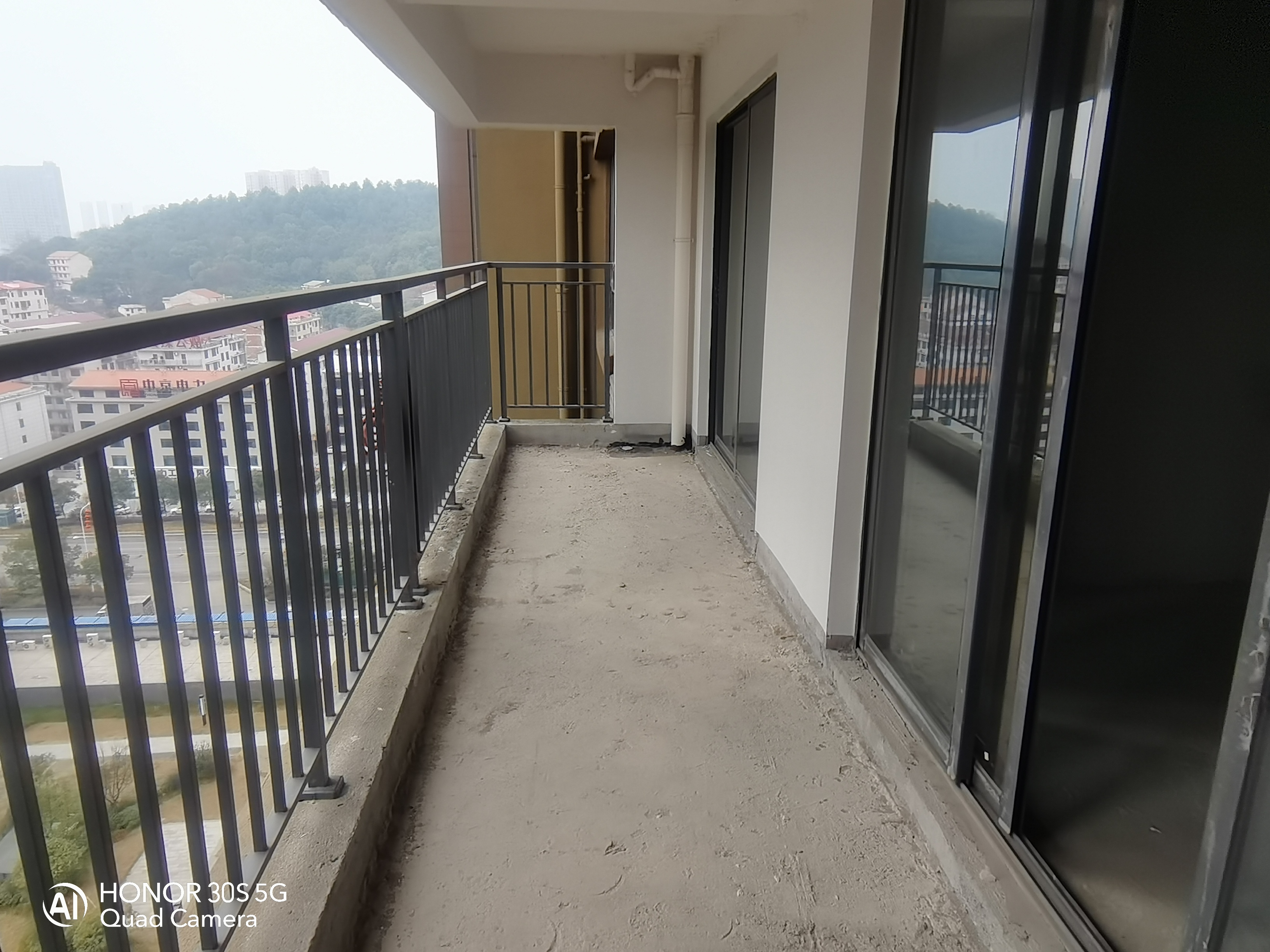 宁邦中心（二期公园里）  5室2厅2卫    130.0万室内图