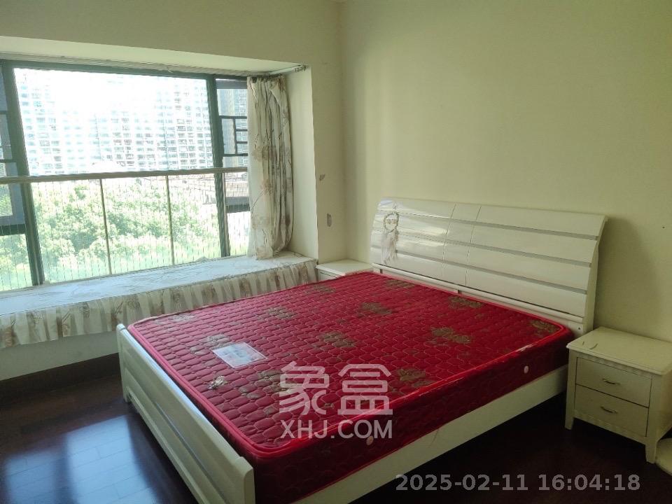 恒大名都  4室2厅2卫   2200.00元/月室内图