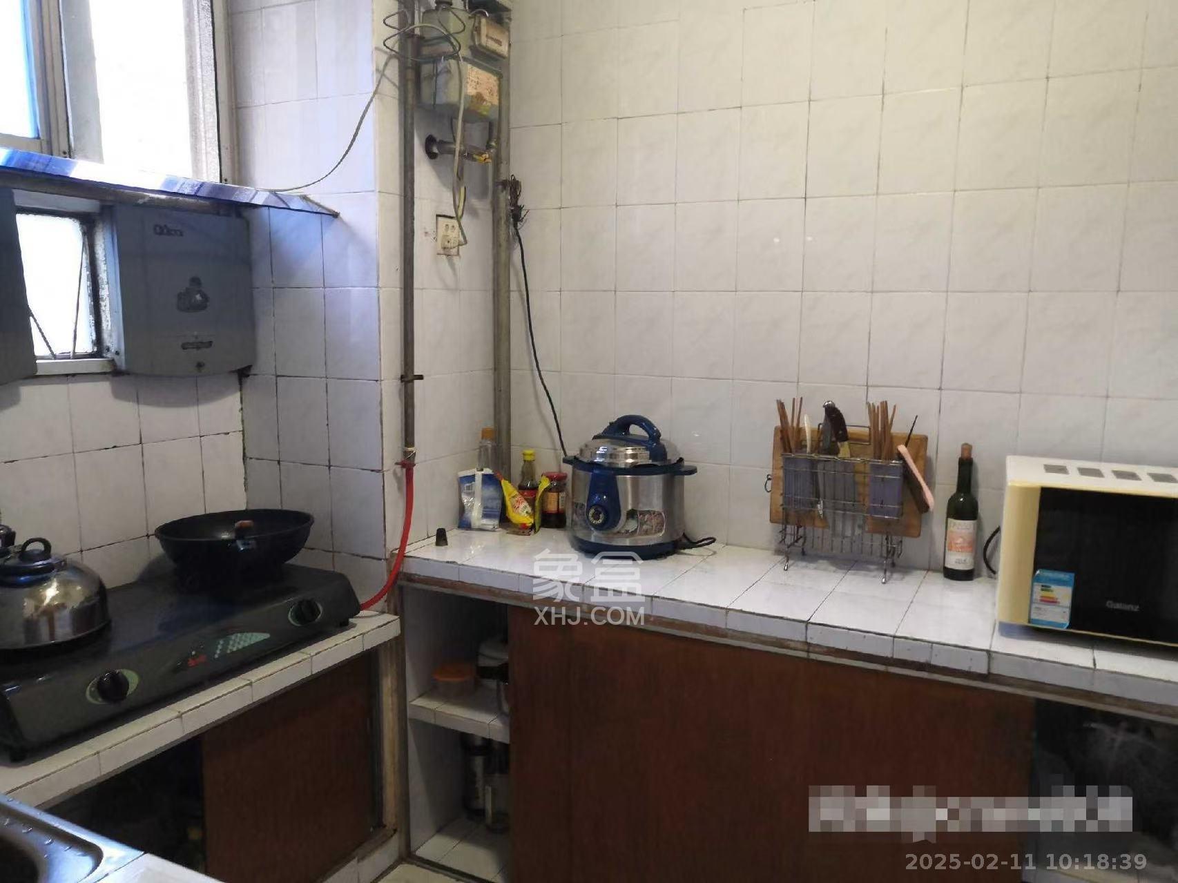 枫林小区 2室1厅1卫 1300.0元/月 枫林小区 2室1厅1卫 1300.0元/月室内图