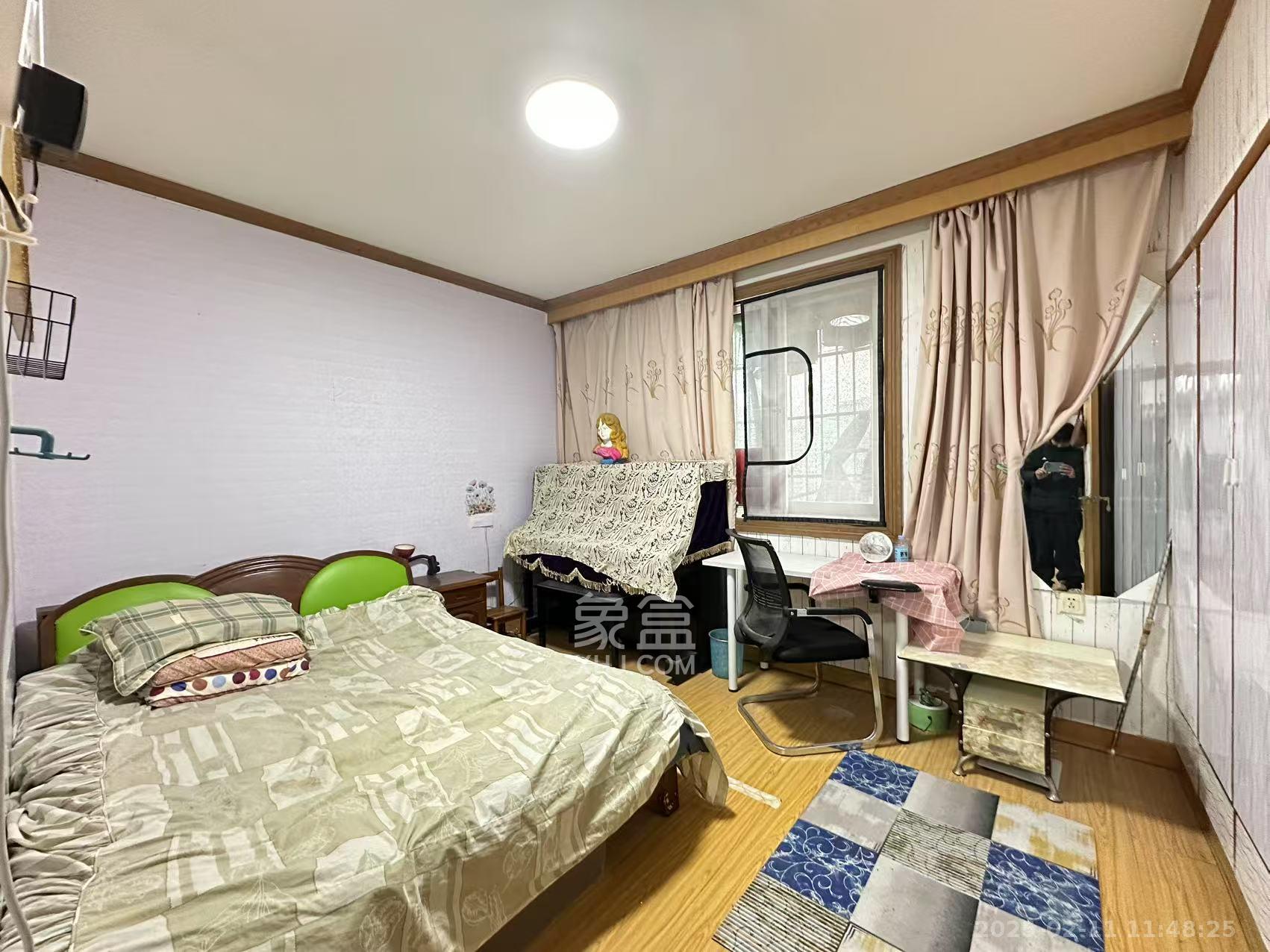 海东青大厦  3室1厅1卫   2200.00元/月室内图