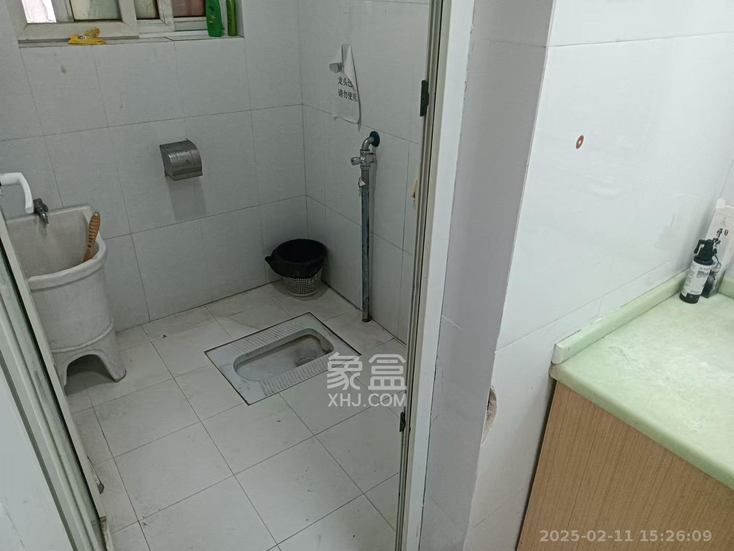 玛依拉山庄  3室2厅2卫   2700.00元/月室内图