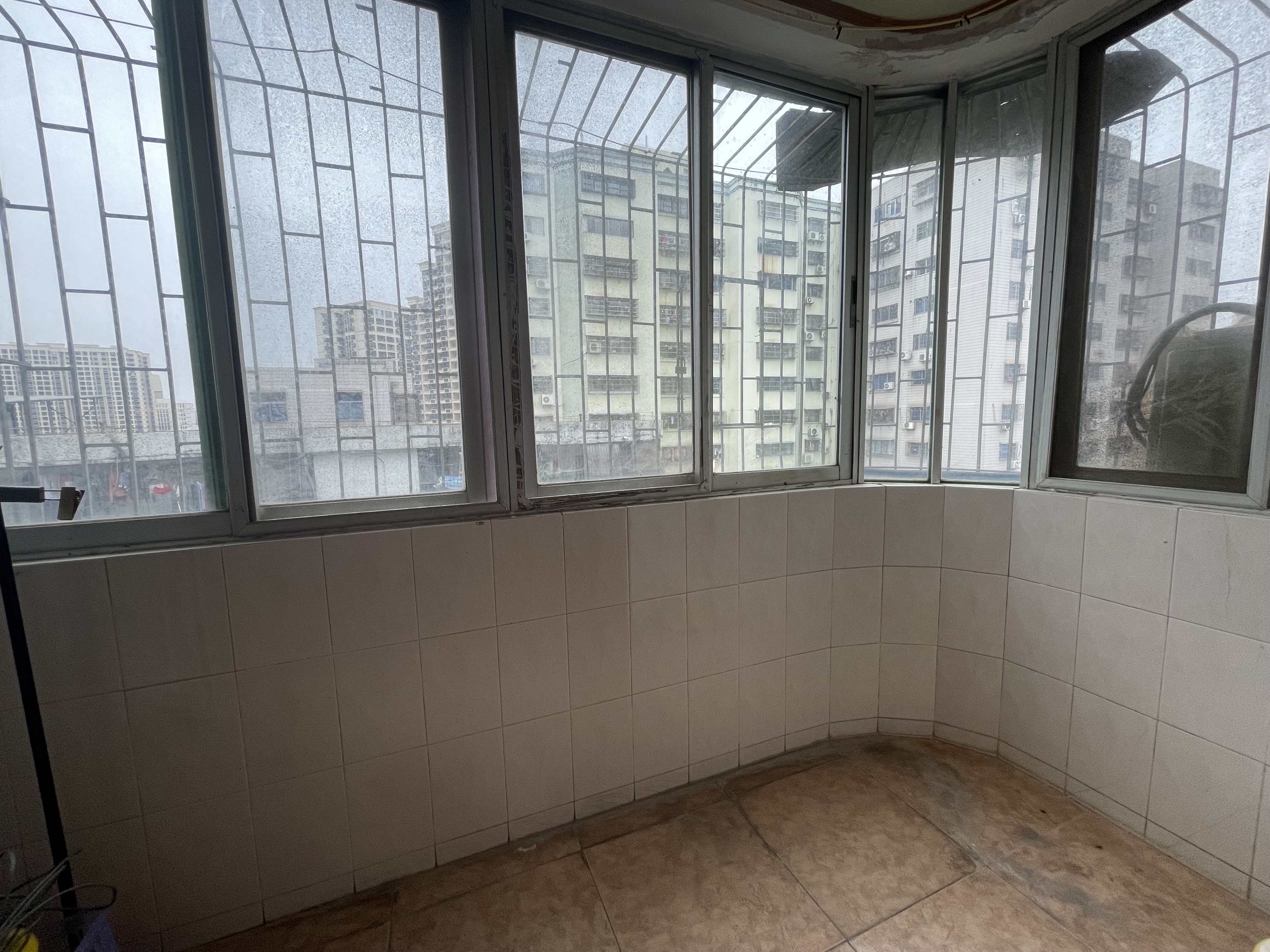 昌茂花园 3室2厅2卫 1800.0元/月 昌茂花园 3室2厅2卫 1800.0元/月室内图