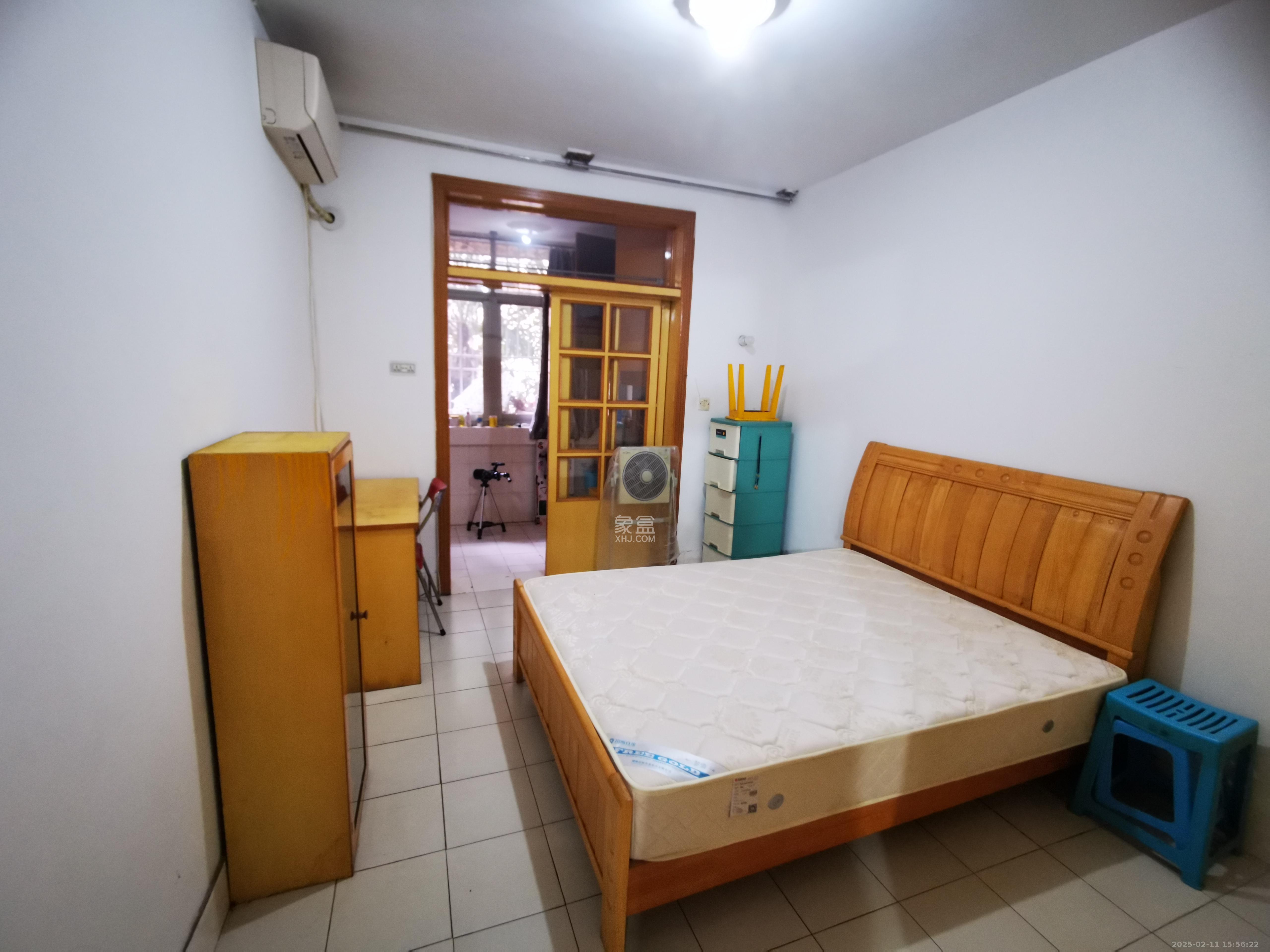 省工行家属楼 3室2厅1卫 2800.0元/月 省工行家属楼 3室2厅1卫 2800.0元/月室内图