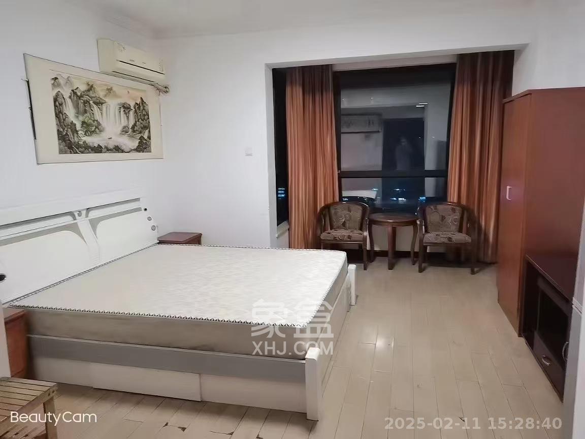 标志商务中心  1室0厅1卫    1200.0元/月 标志商务中心  1室0厅1卫    1200.0元/月室内图