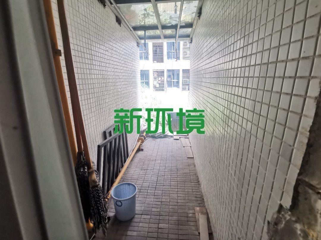 逸臣中央  3室2厅2卫   56.80万客厅