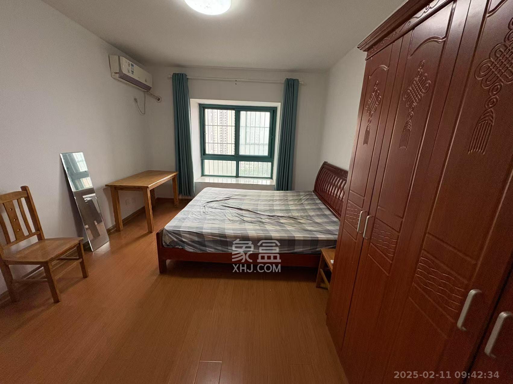 蝴蝶谷 1室2厅1卫 1800.0元/月 蝴蝶谷 1室2厅1卫 1800.0元/月室内图